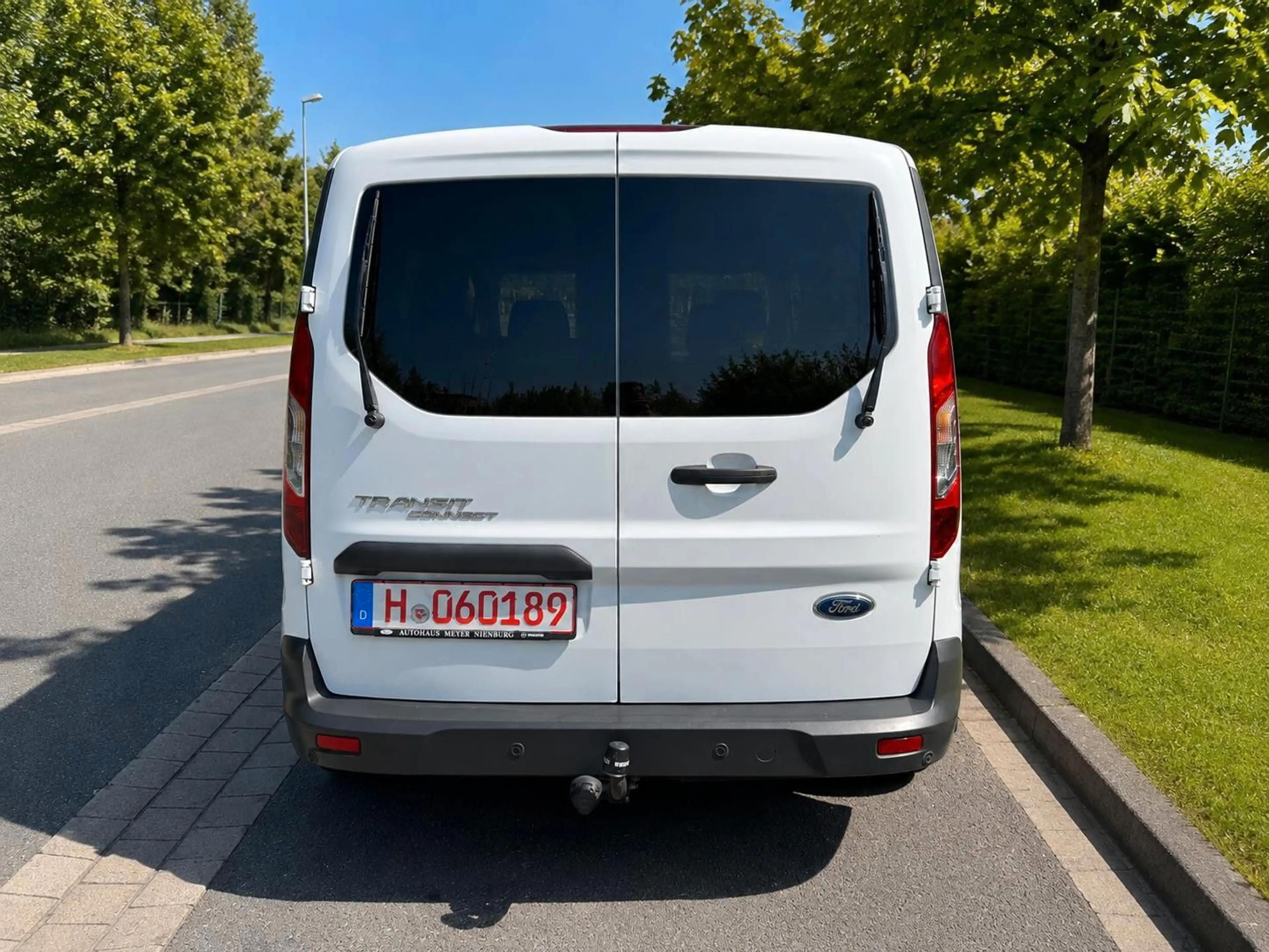 Ford Transit Connect 1.5 TDCI TÜV NEU AUTOMATIK AHK — photo 8