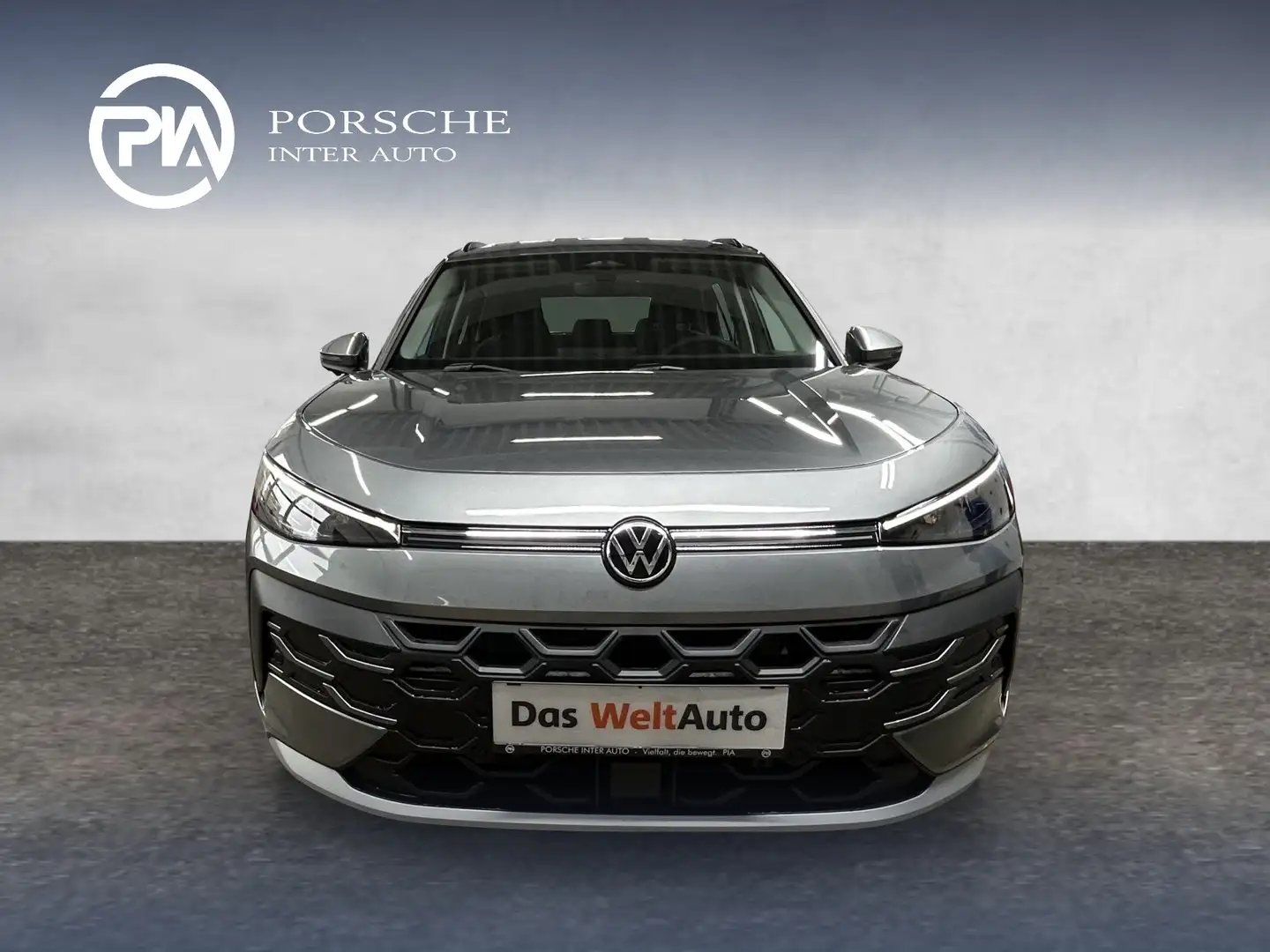 Volkswagen T-Roc Trend eTSI DSG Grau - 2