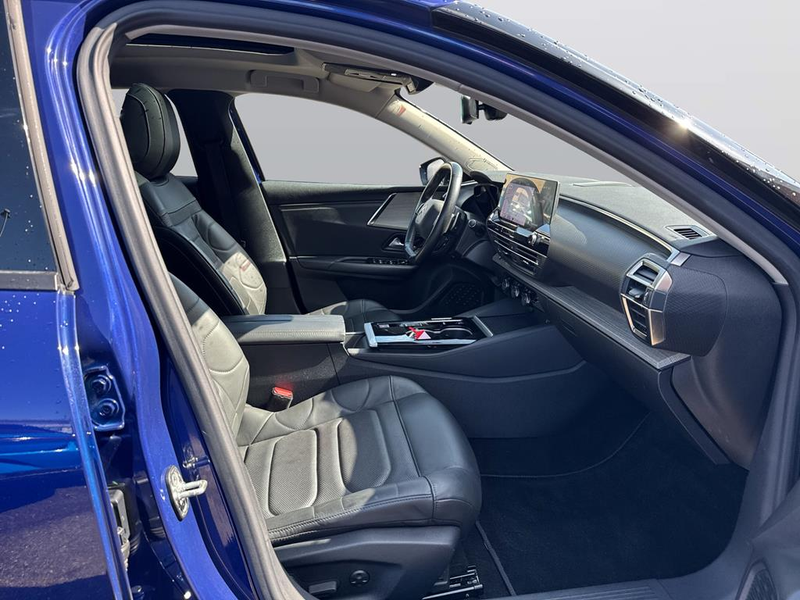 Citroen C5 X Plug-in-Hybrid 225 EAT8 Shine Pack — photo 12