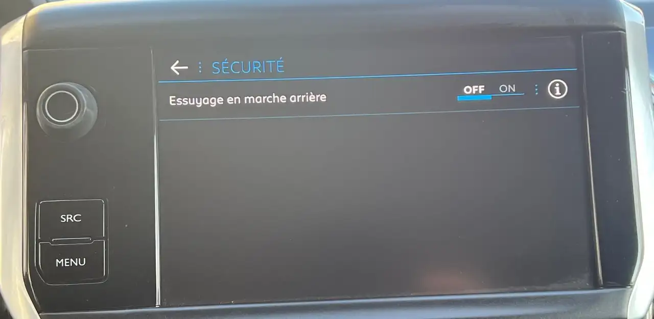 Peugeot 208 208 — photo 9
