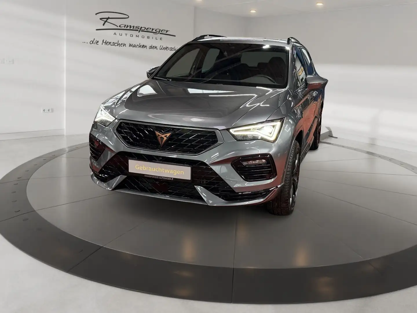 CUPRA Ateca 2.0 TSI 4Drive AHK/LED/Pano/Assist/uvm. Grau - 2