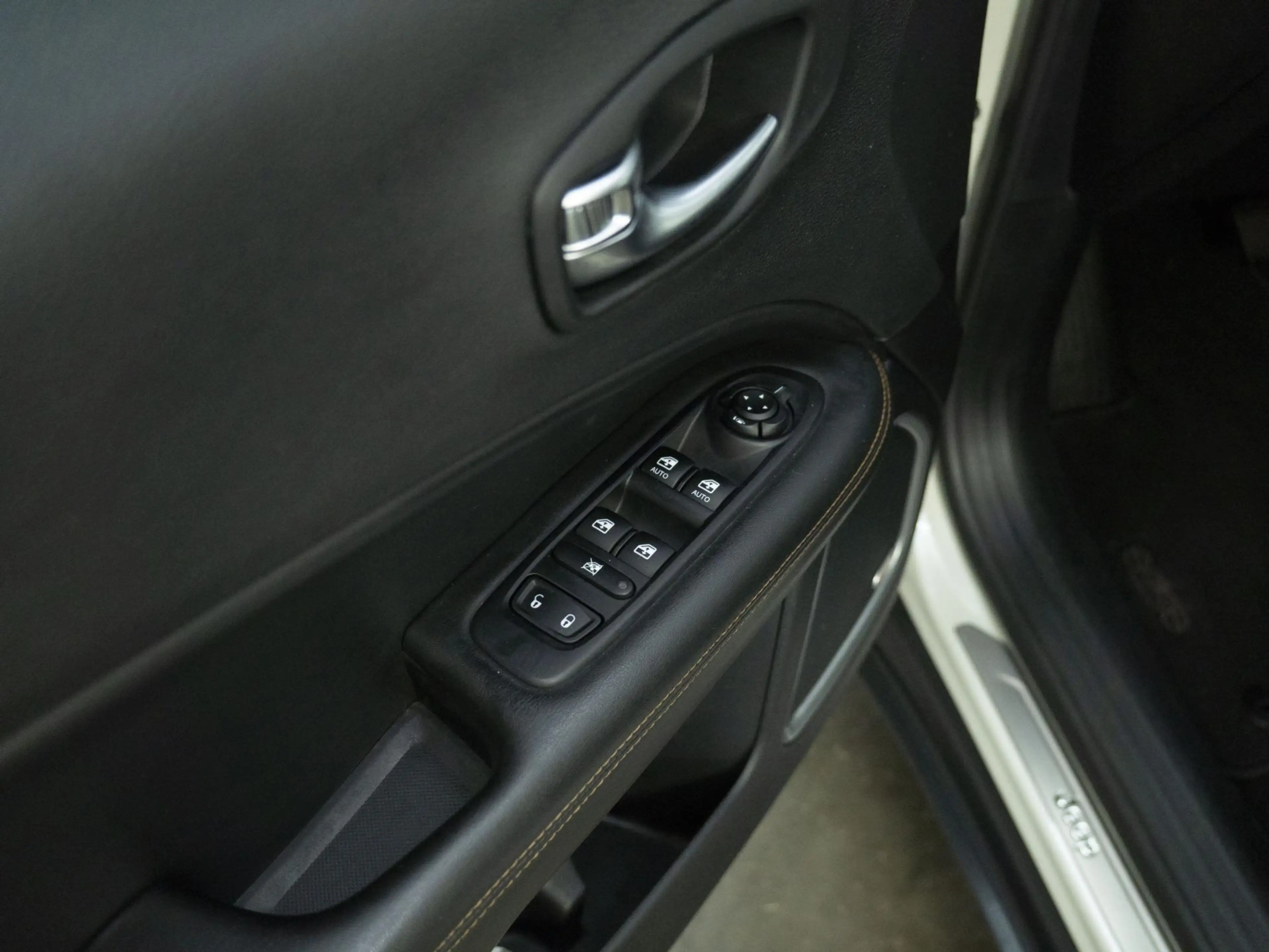 Jeep Compass 1.4 MultiAir Limited 4x4 | Trekhaak | Stoel en Stu — photo 21