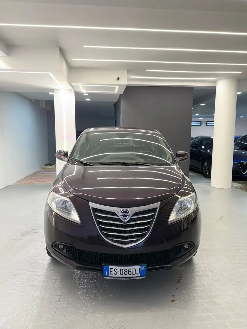 Lancia Ypsilon Ypsilon 0.9 TwinAir 85 CV 5 porte Metano Ecochic E Mauve - 2