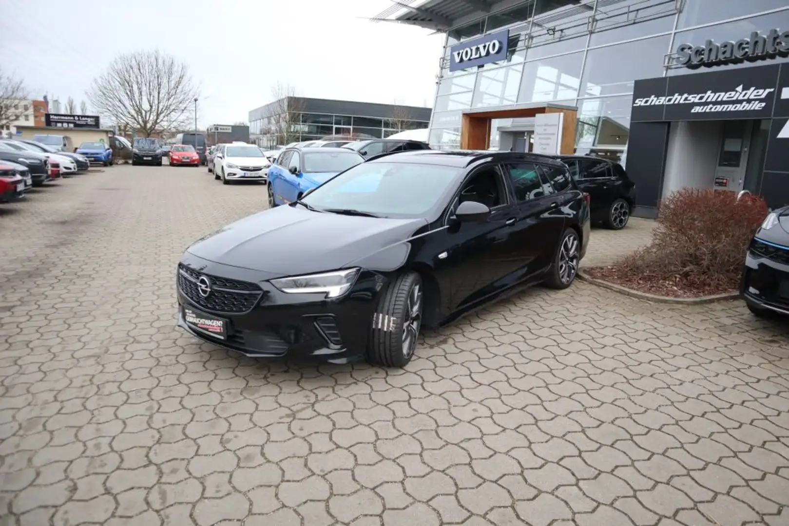 Opel Insignia ST GSi 2.0 Turbo+Panorama+HUD+Leder+ Black - 2
