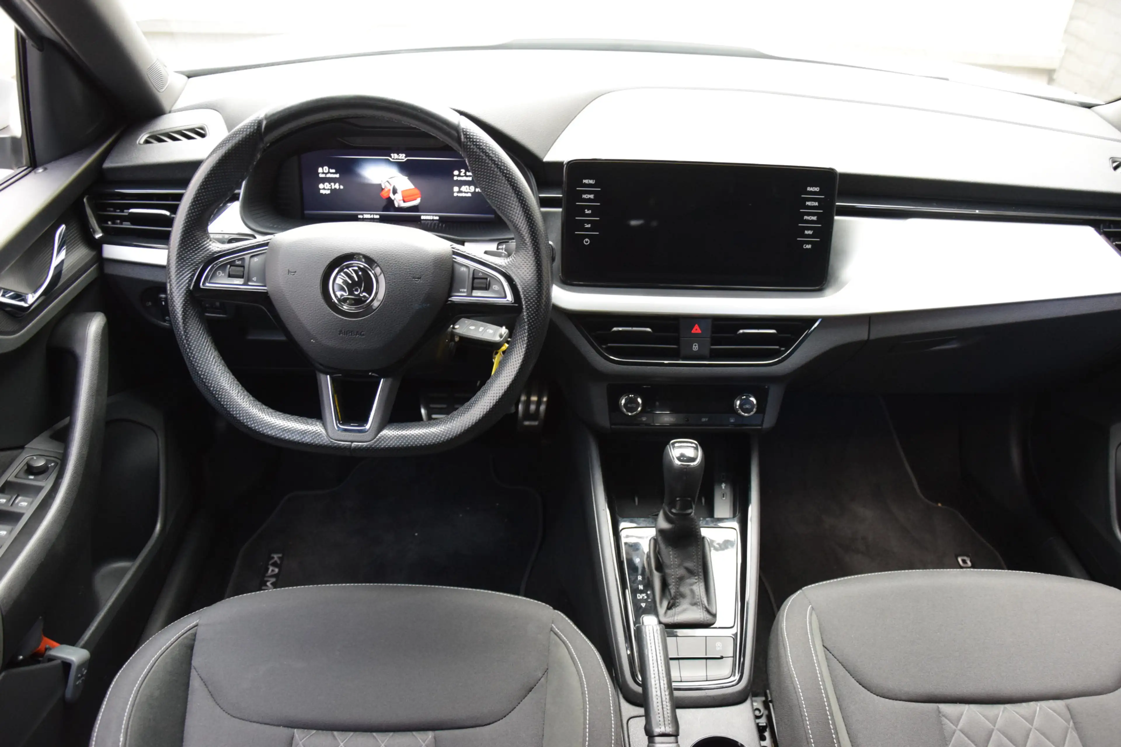 Skoda Kamiq 1.0 TSI 116PK Sport Business DSG Automaat | Org. N — photo 3