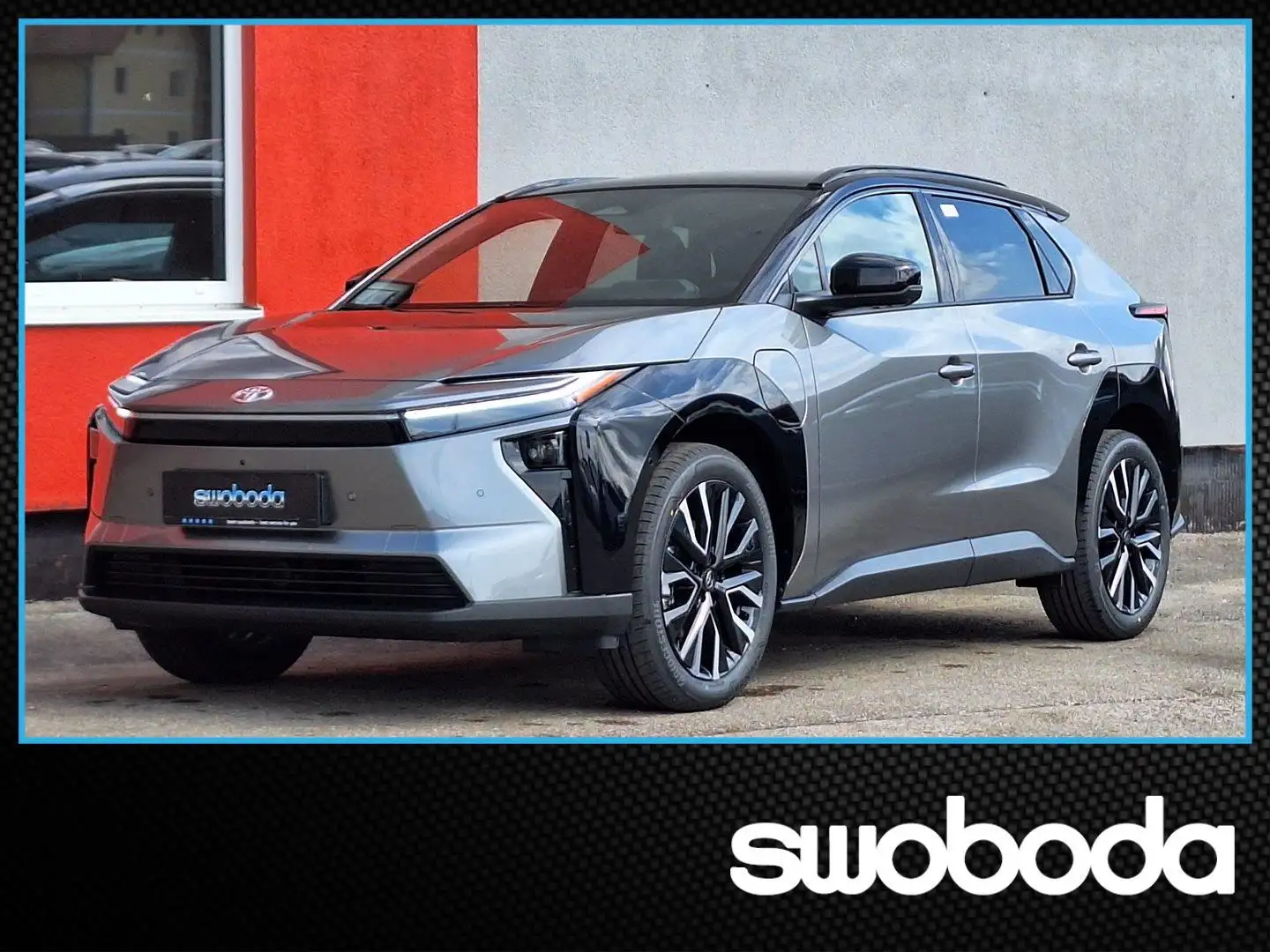 Toyota bZ4X Lounge 165kW 4x2 Grau - 1