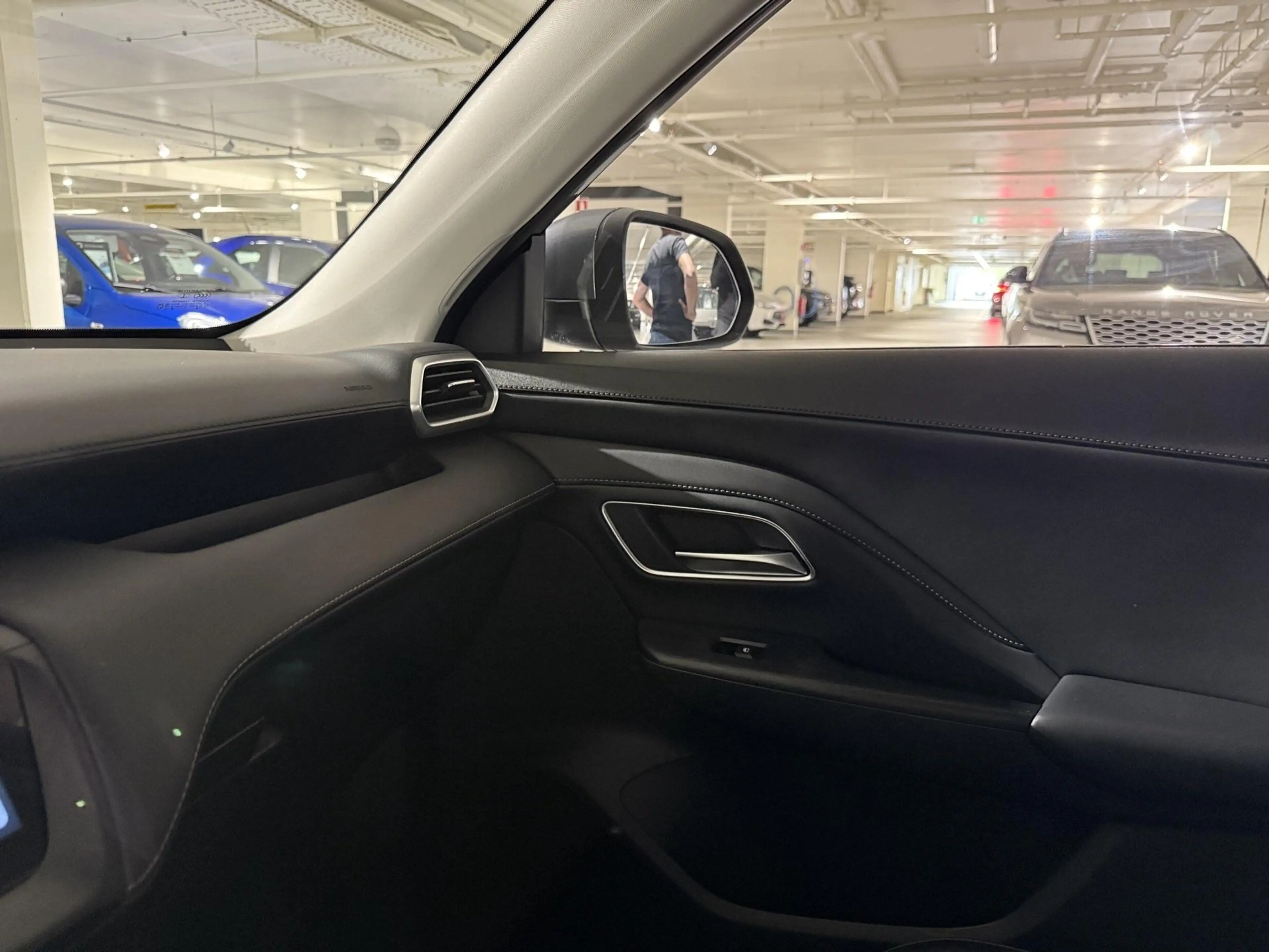MG ZS 1.5 Hybrid+ Luxury — photo 8