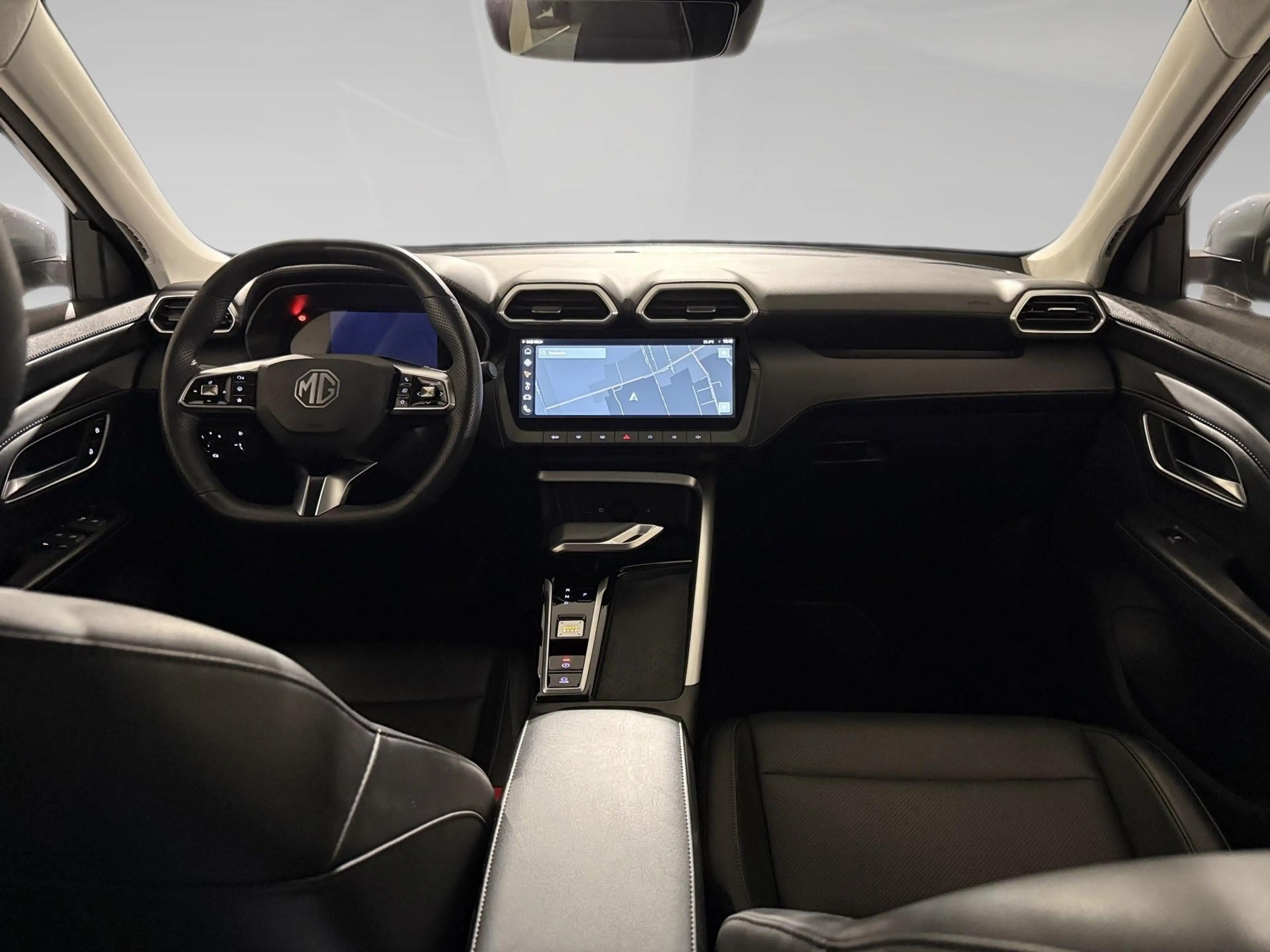 MG ZS 1.5 Hybrid+ Luxury — photo 4