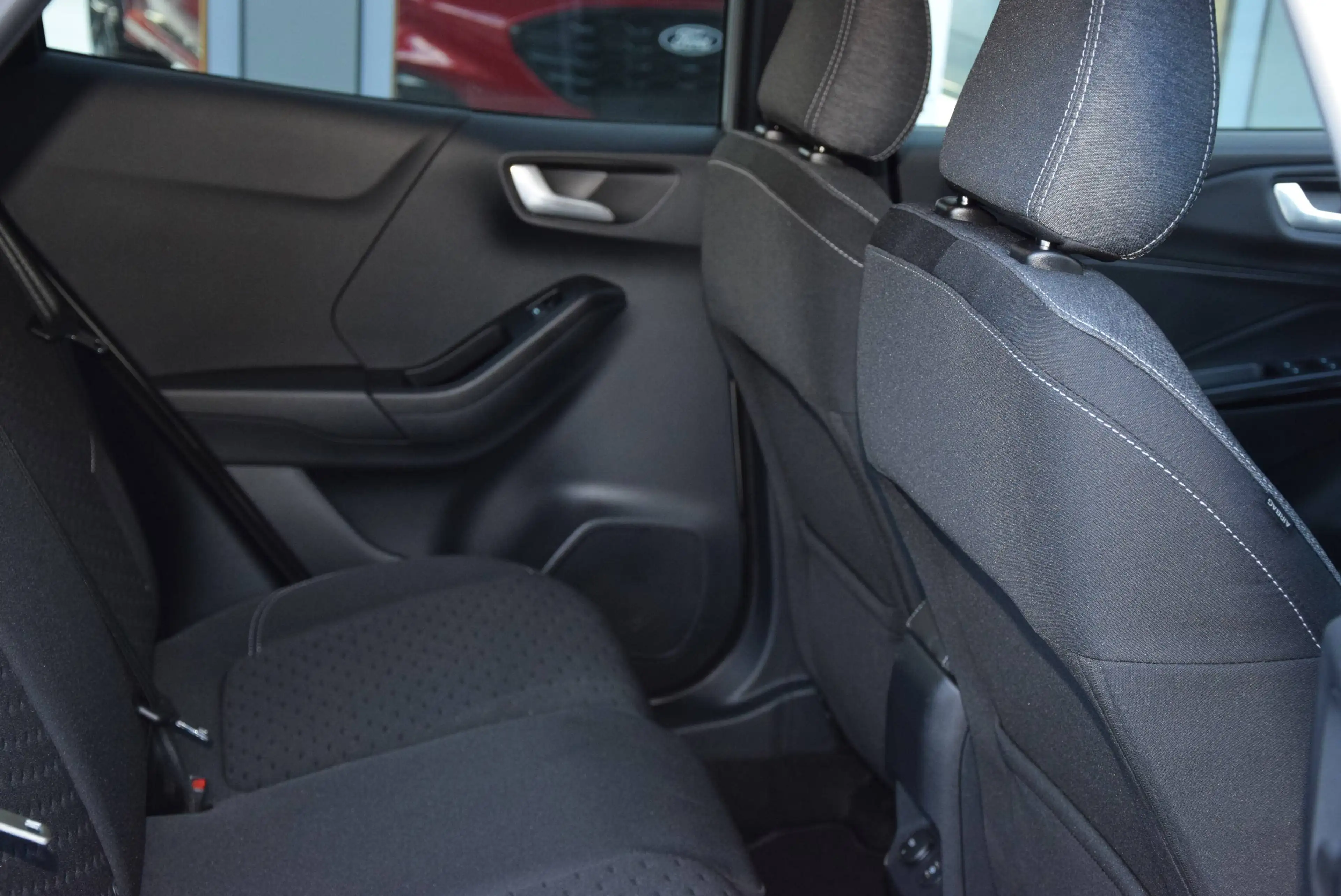 Ford Puma Titanium — photo 11