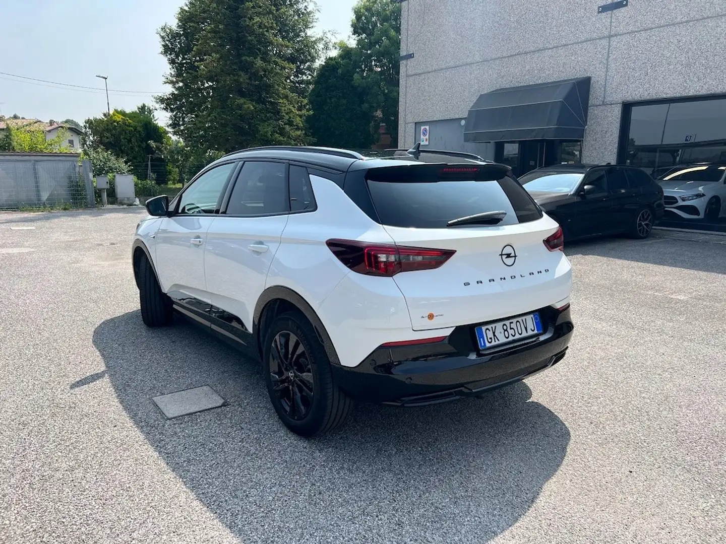 Opel Grandland 1.5 ecotec  aut. AT8 131 Cv - Gancio Traino Bianco - 2