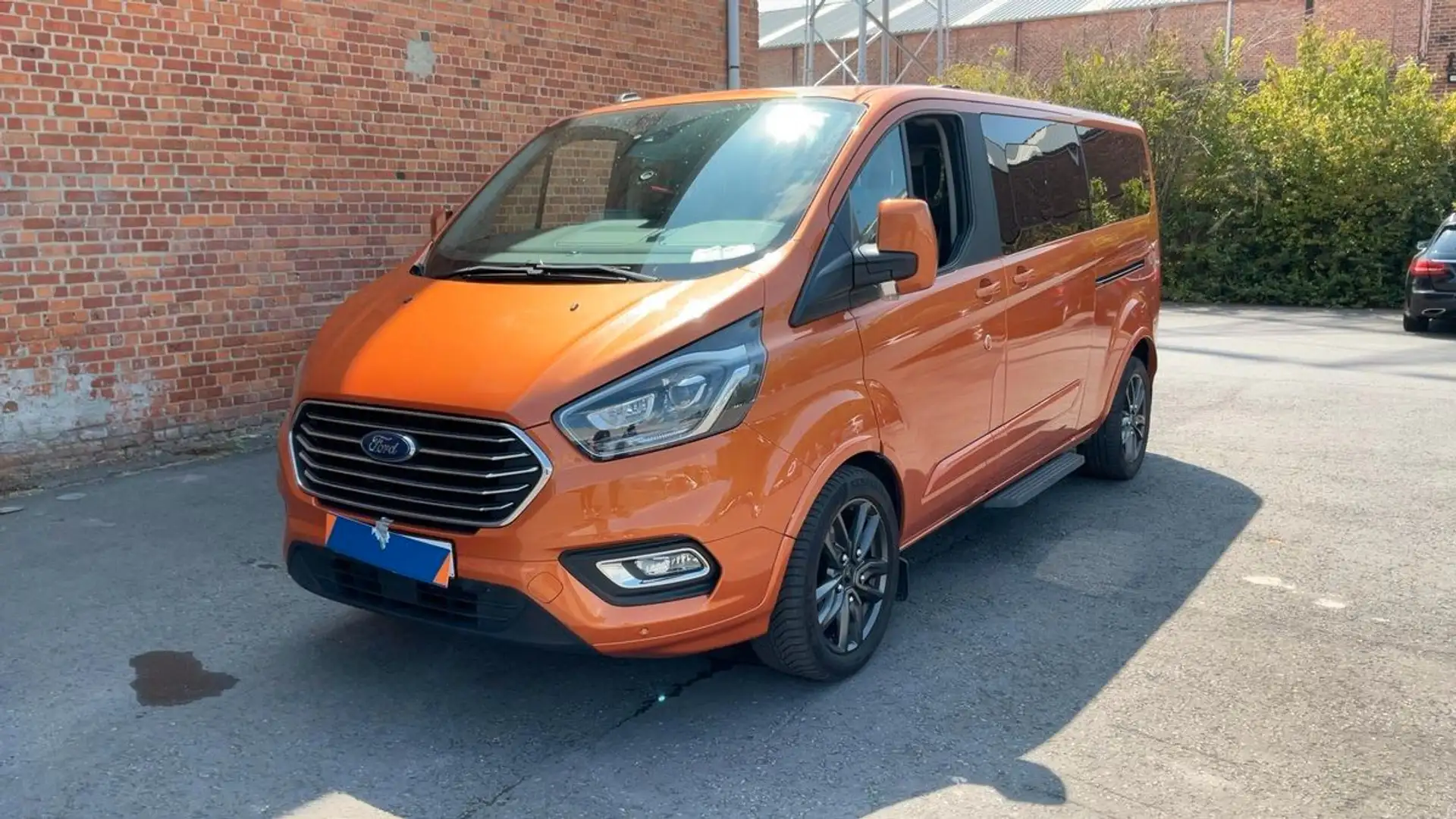 Ford Tourneo Custom 2.0 TDCi 320 L2*Navi*Xenon*AHK* Orange - 1