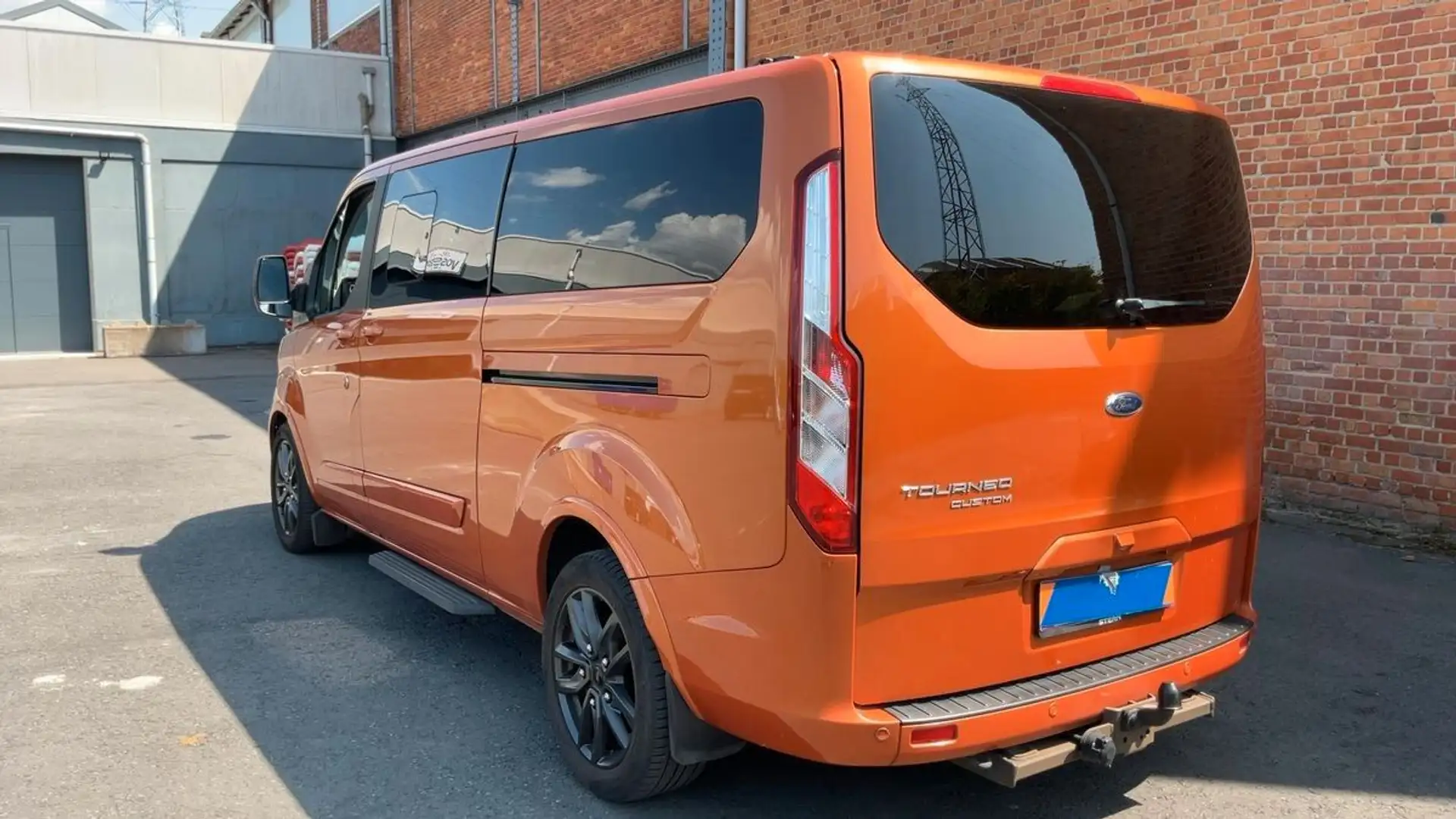 Ford Tourneo Custom 2.0 TDCi 320 L2*Navi*Xenon*AHK* Orange - 2