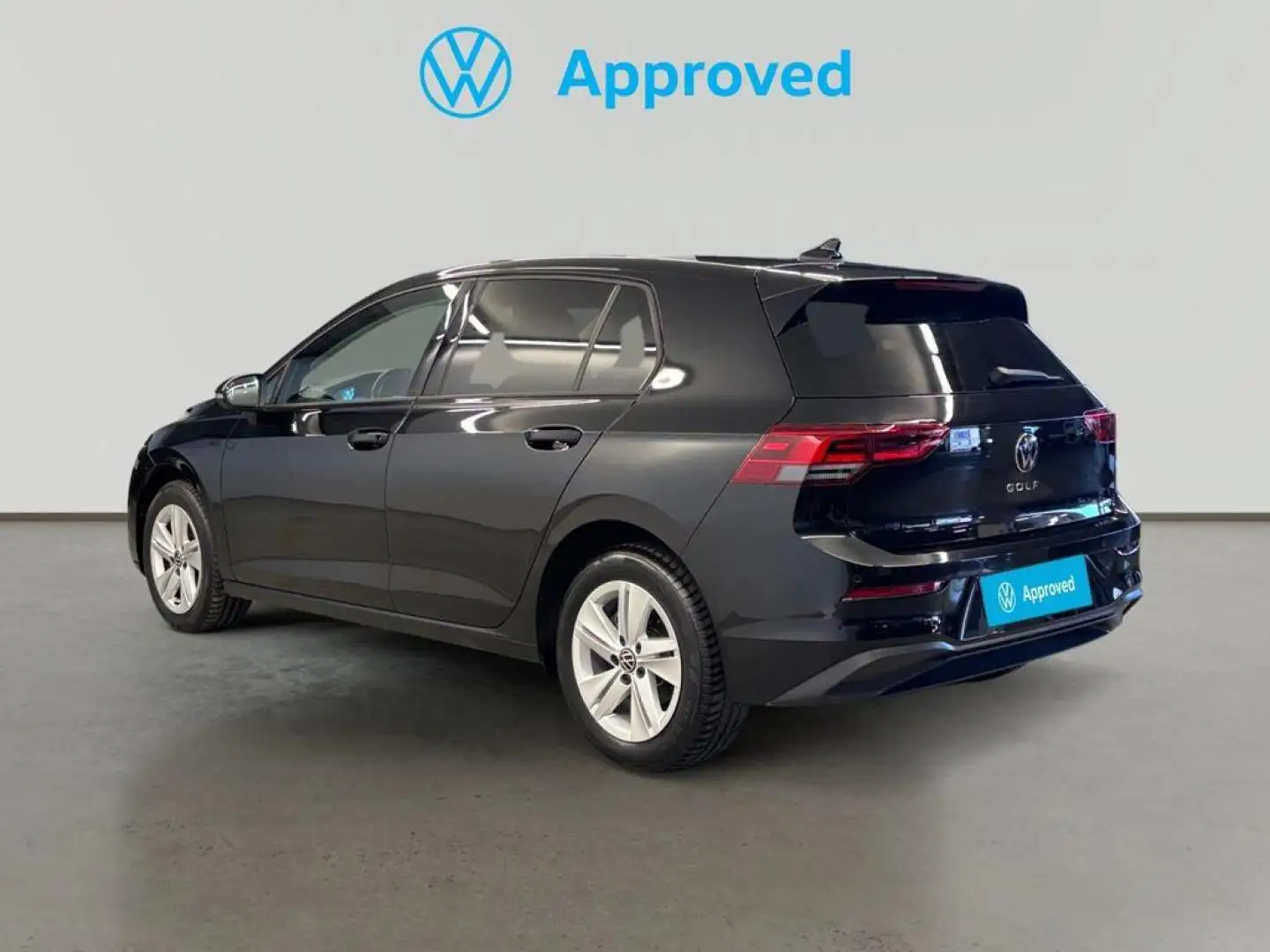 Volkswagen Golf 1.5 eTSI Life DSG 96kW Nero - 2