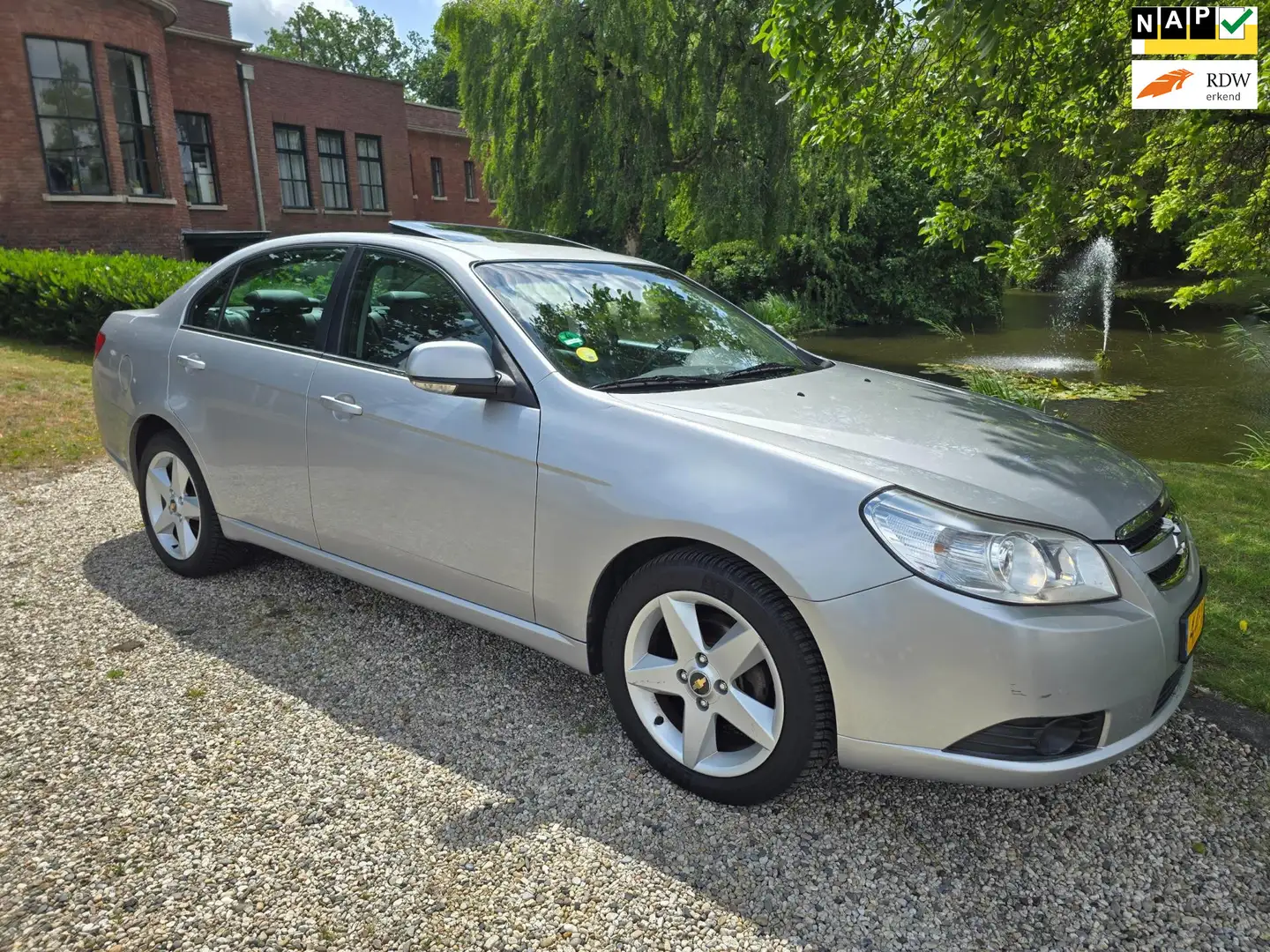 Chevrolet Epica 2.5i Executive AUTOMAAT Gris - 1