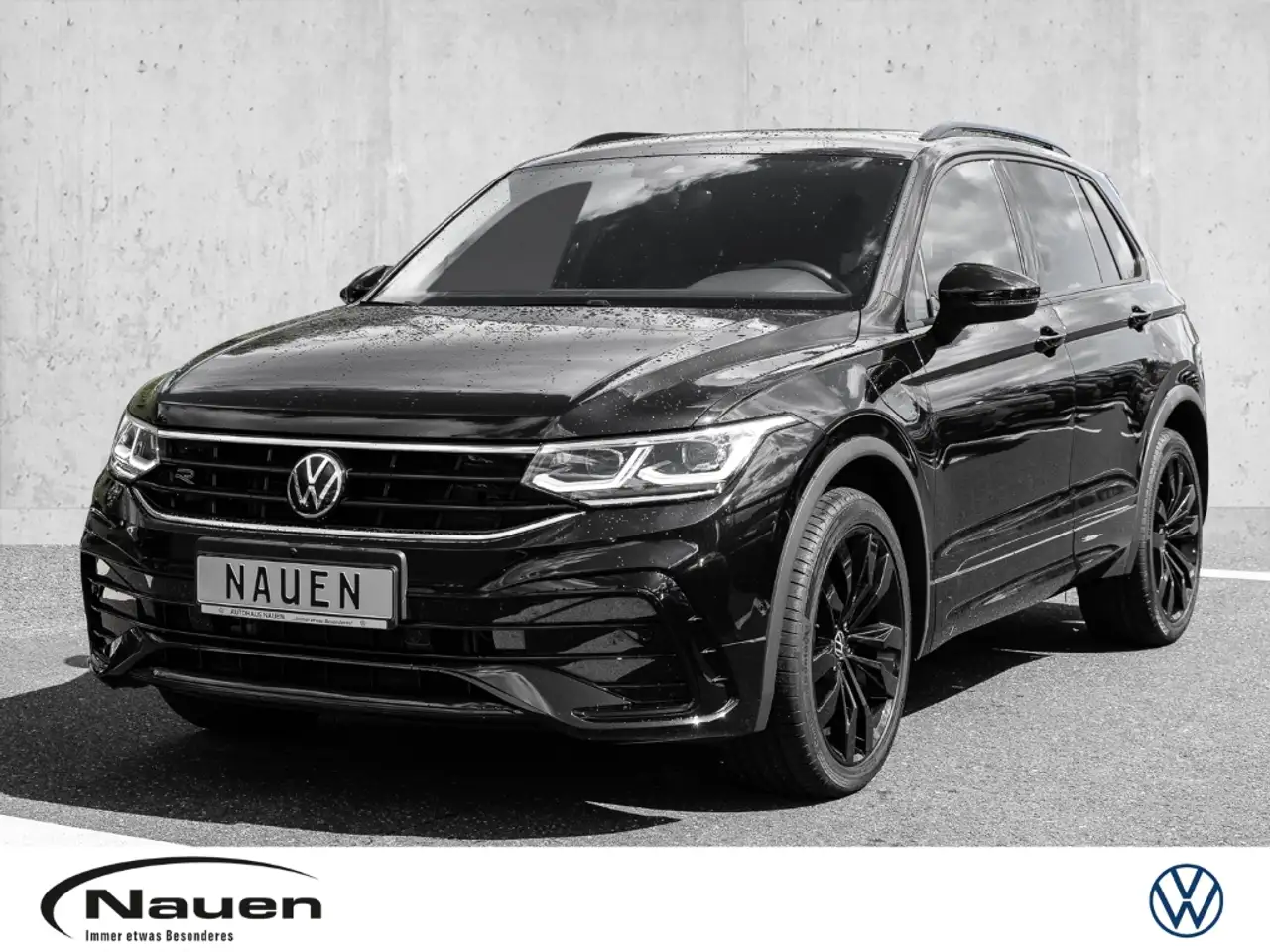 Volkswagen Tiguan SUV/4x4/Pick-up in Zwart demo in Meerbusch voor € 39.990,-