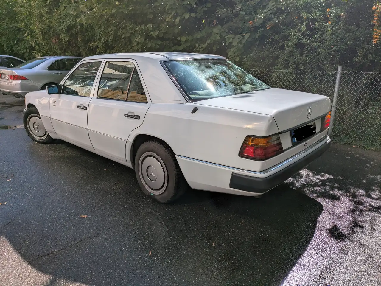 Mercedes-Benz E 200, foto 7