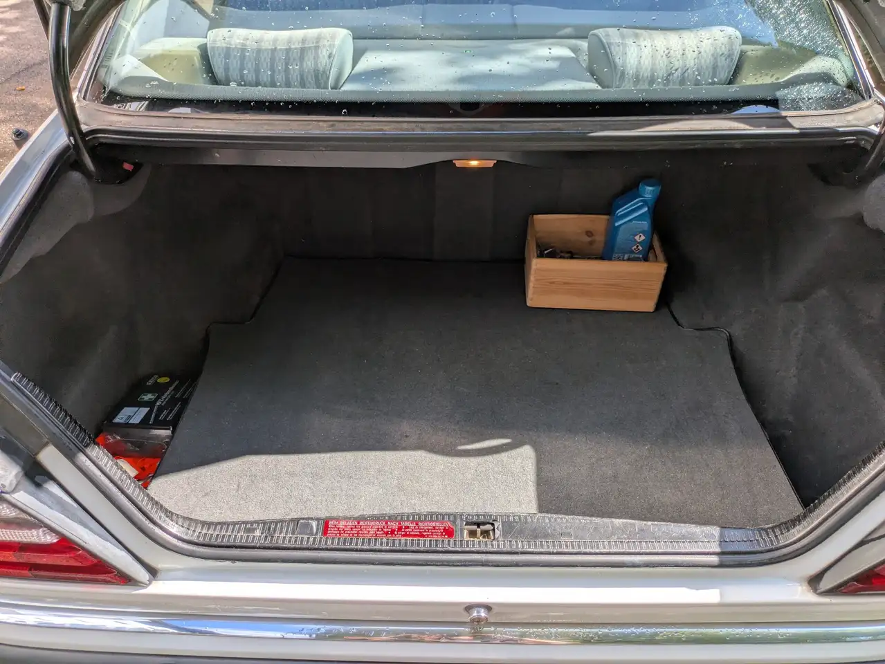 Mercedes-Benz E 200, foto 12