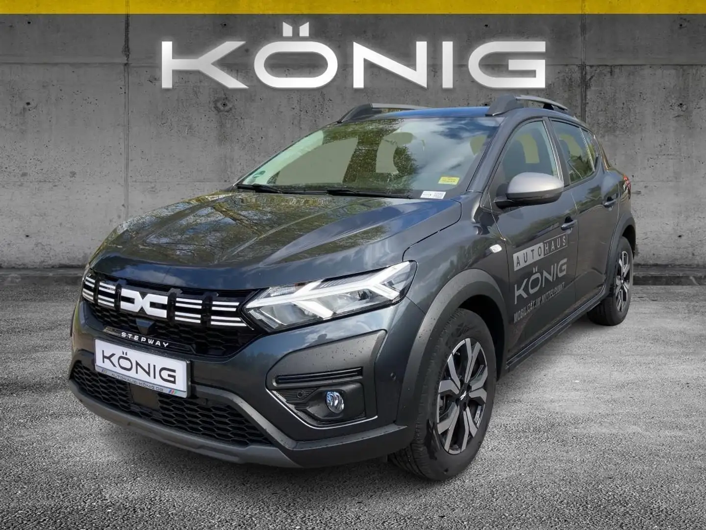 Dacia Sandero III Stepway Expression+ Grau - 1