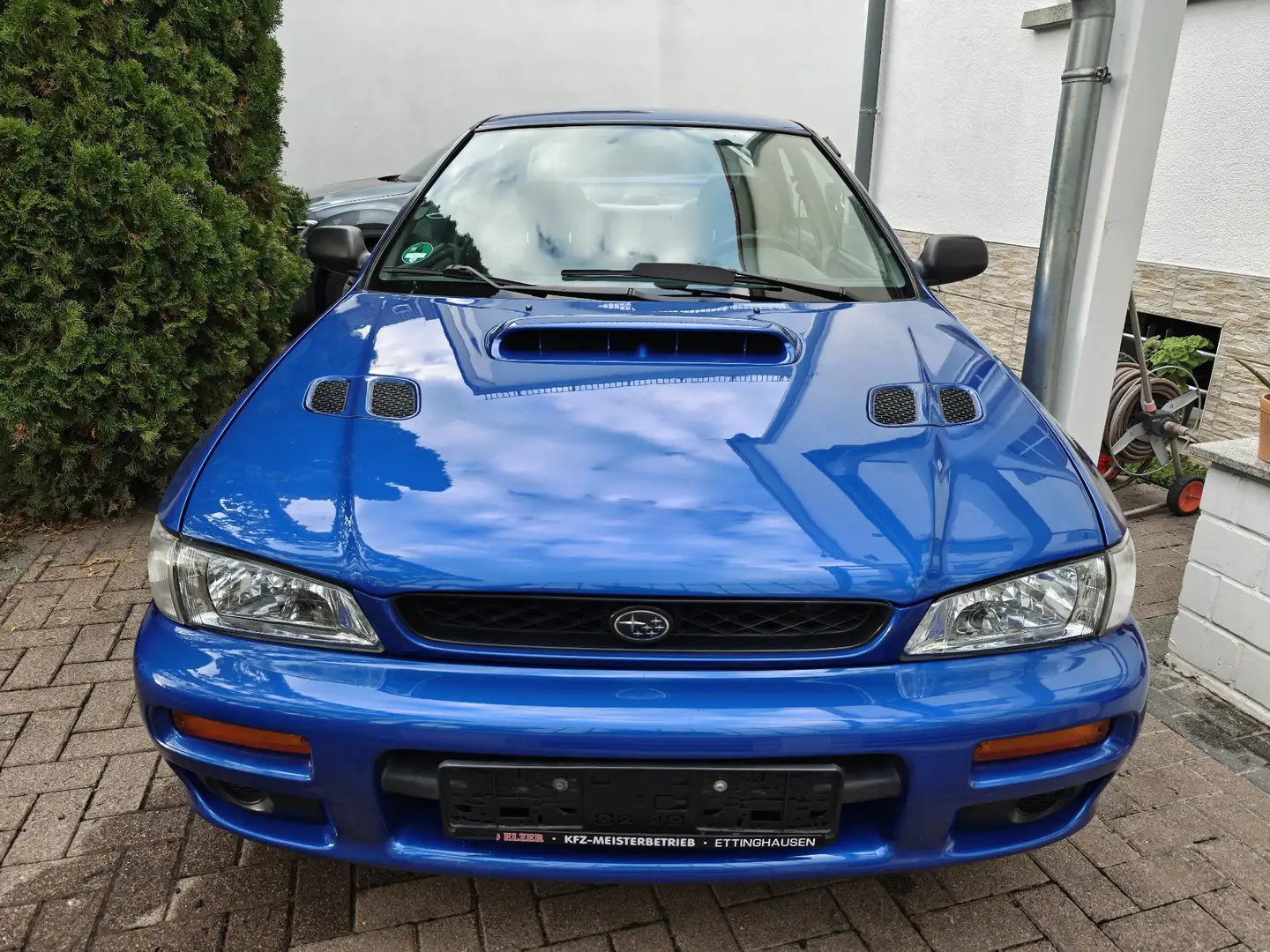 Subaru Impreza 1.6 4WD GL - 1