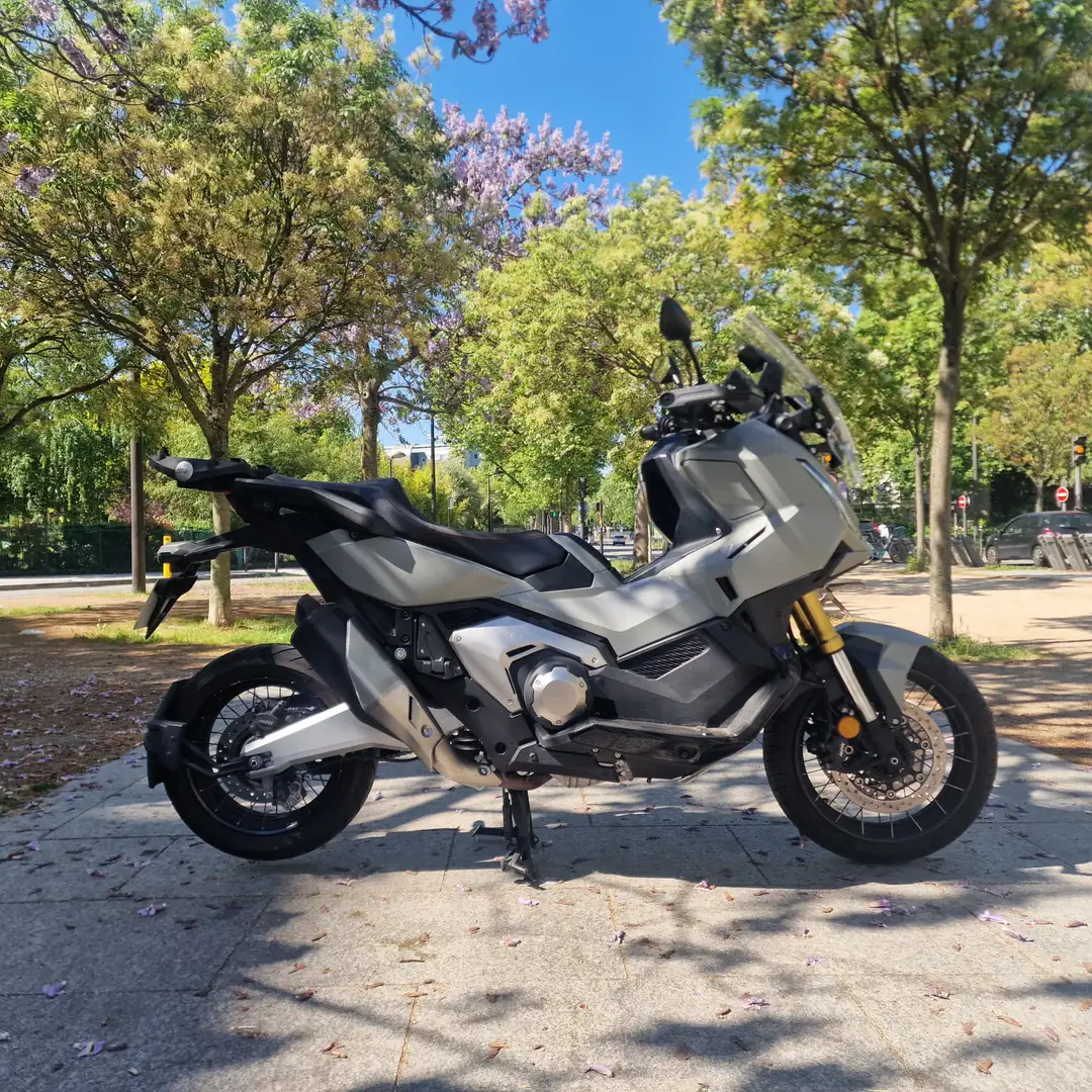 Honda X-ADV Gri - 2