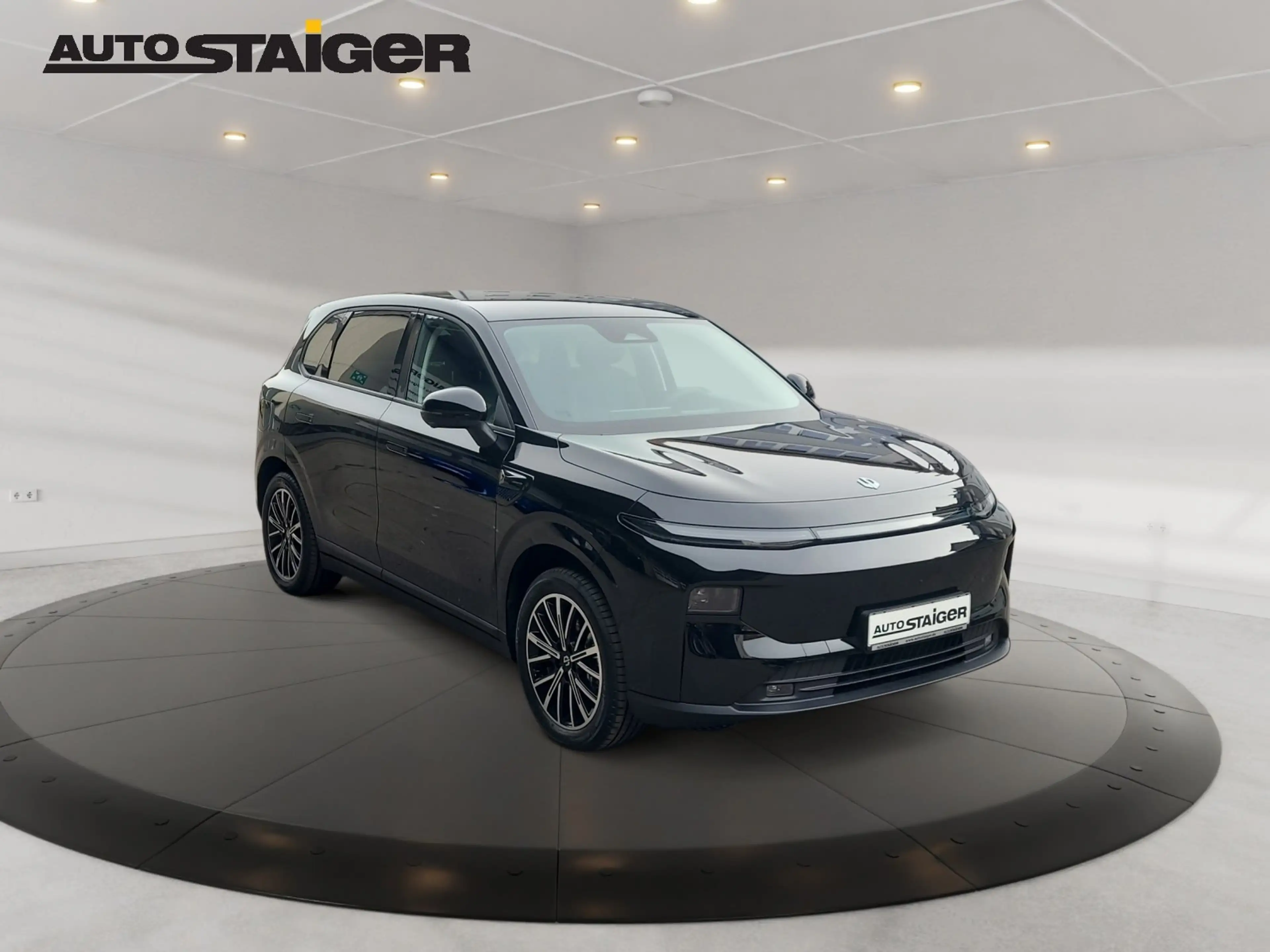 Leapmotor B10 67 KW BEV Design Pro Max NEU! Pano+360°Kamera — photo 5