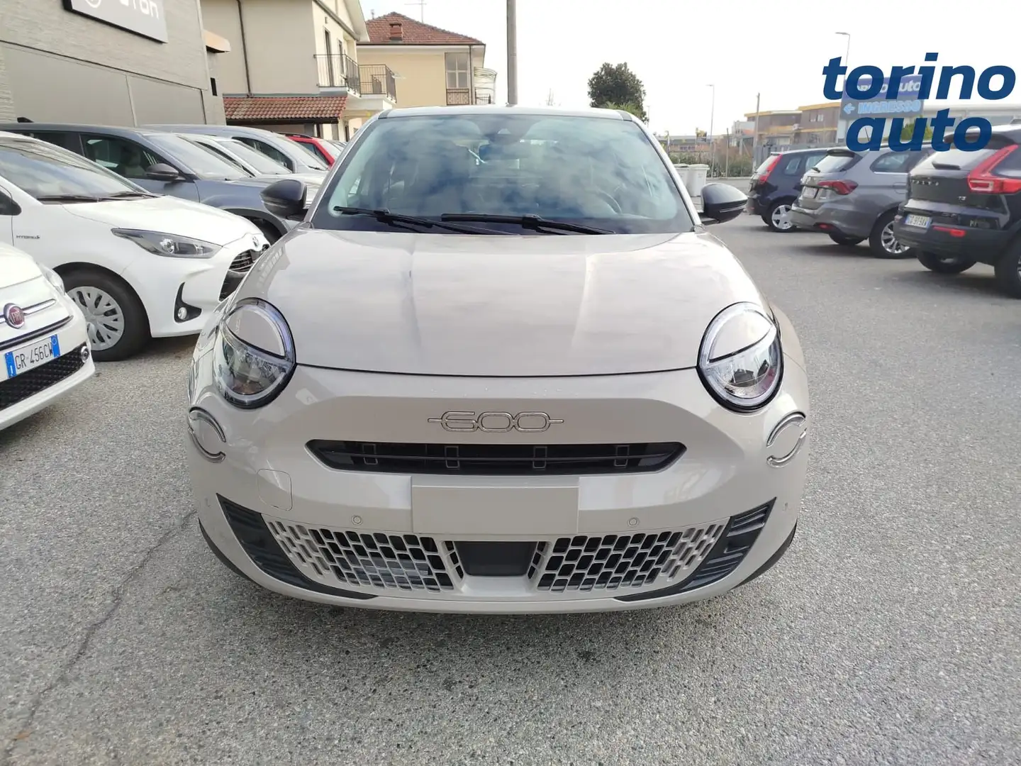 Fiat 600 600 Hybrid 110 CV DCT MHEV Icon Beige - 2