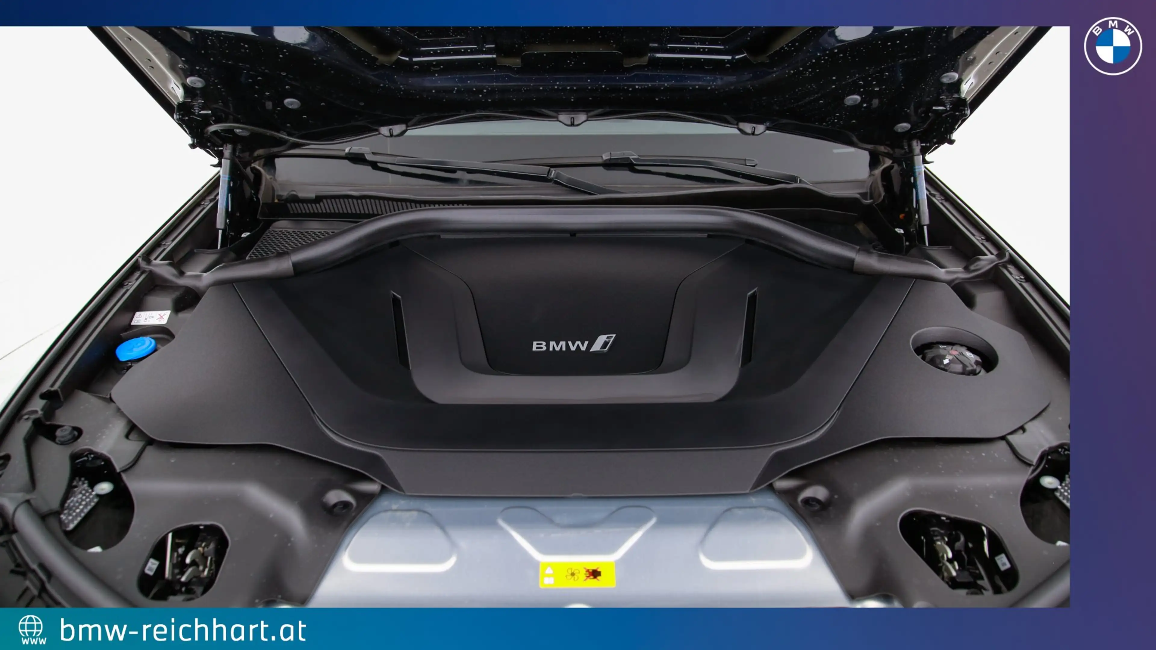 BMW iX3 M Driving Assistant Professional / M-Sport / Adaptiver LED-Scheinwerfer / Panoramad./ Rückfahrkamera — photo 13
