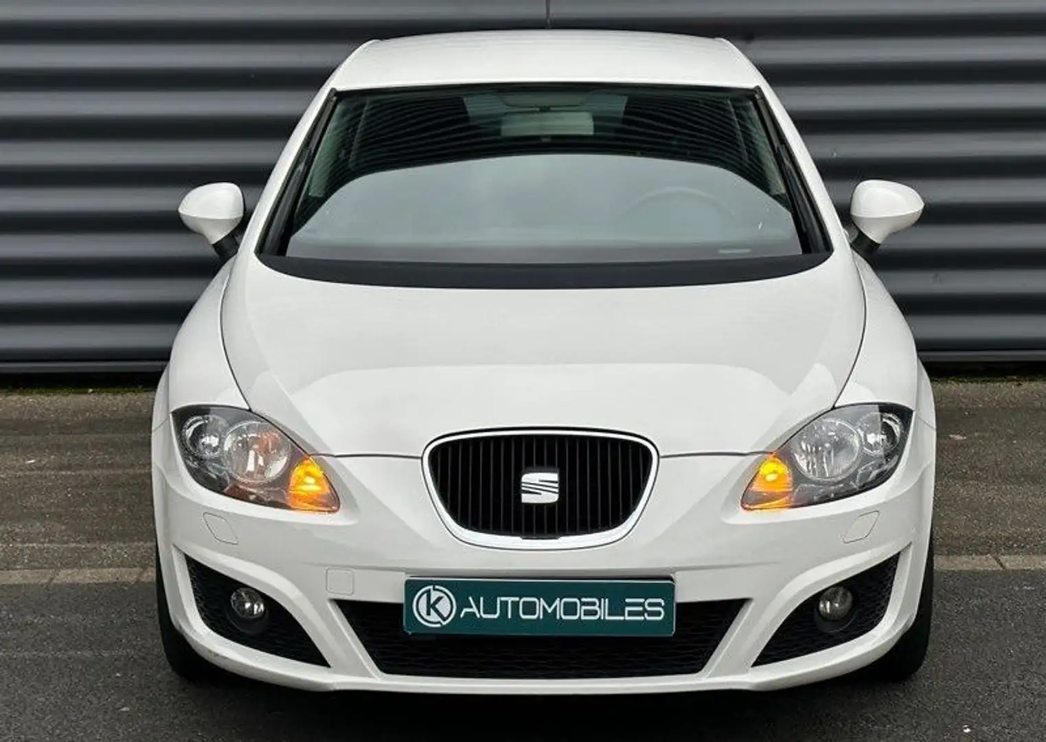 SEAT Leon II 1.2 TSI 105CH ÉDITION COPA ECOMOTIVE 139500Km BVM6 STAR&STOP BLUETOOTH SIÈGES CHAUFFANTS Blanc - 2