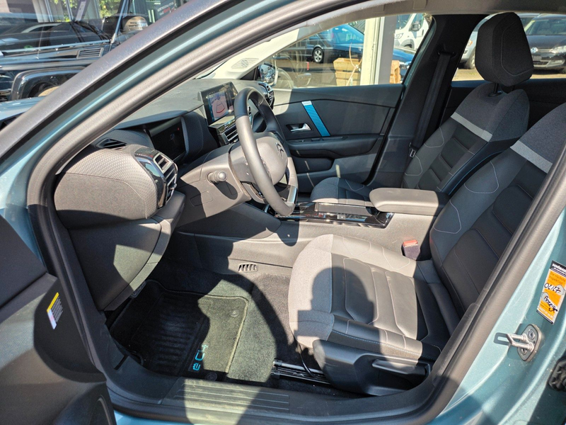 Citroen C4 Lim. ë- Shine HUD/ABSTAND/1.HAND — photo 14