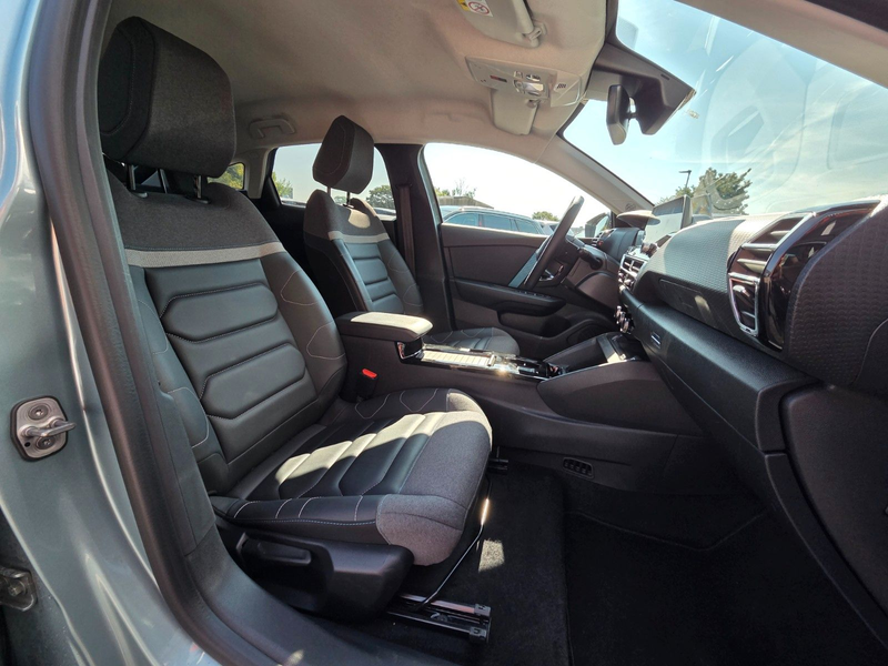 Citroen C4 Lim. ë- Shine HUD/ABSTAND/1.HAND — photo 12