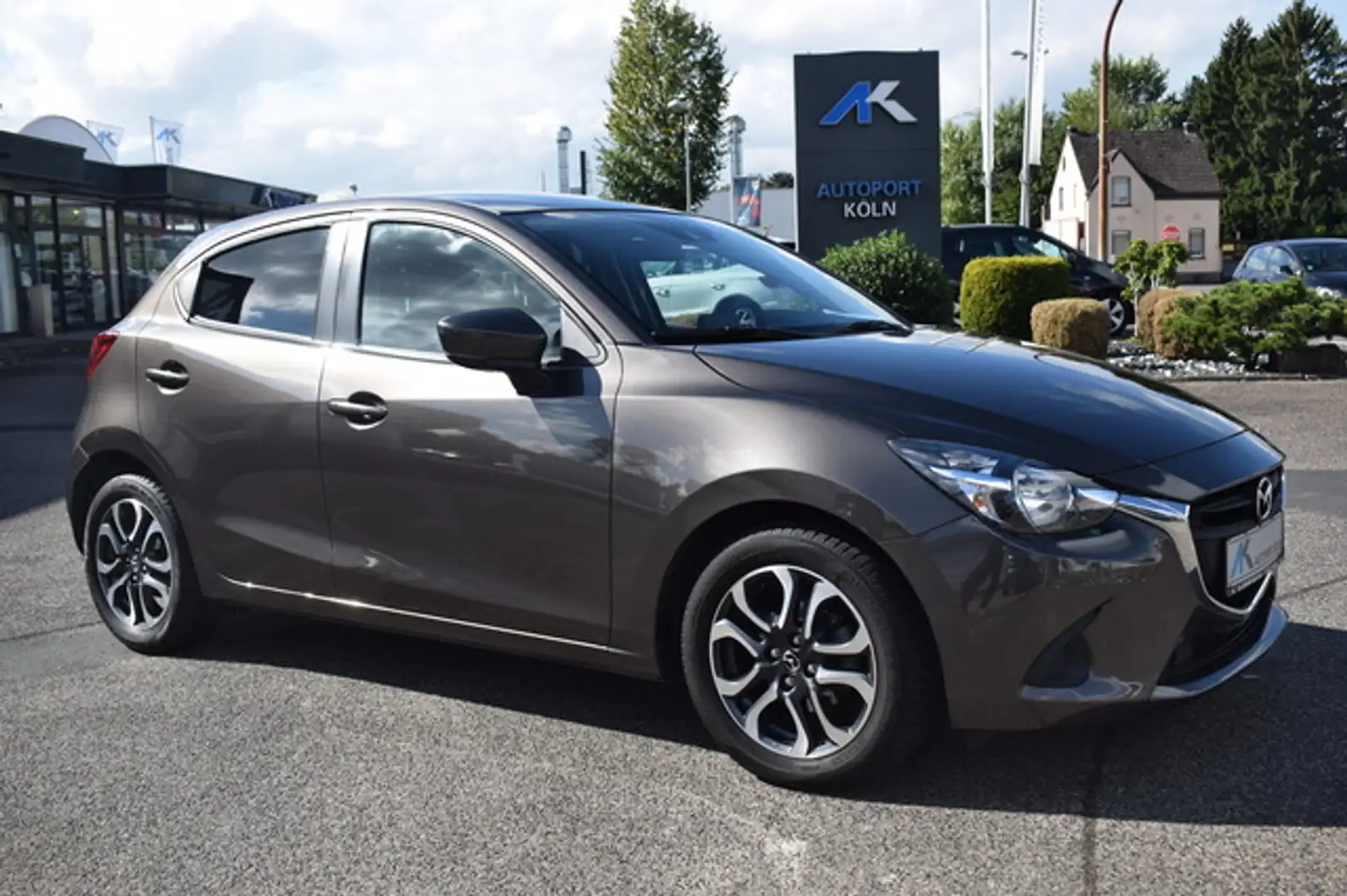 Mazda 2 Kizoku 1.5 *Navi*PDC*2.Hand Bruin - 1