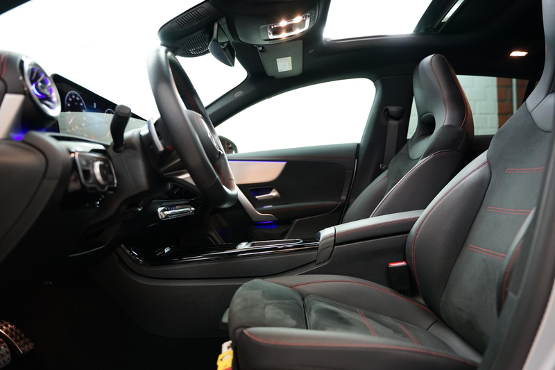 Mercedes-Benz CLA 180 Shooting Brake CLA Star Edition Pano| 360° Camera — photo 11
