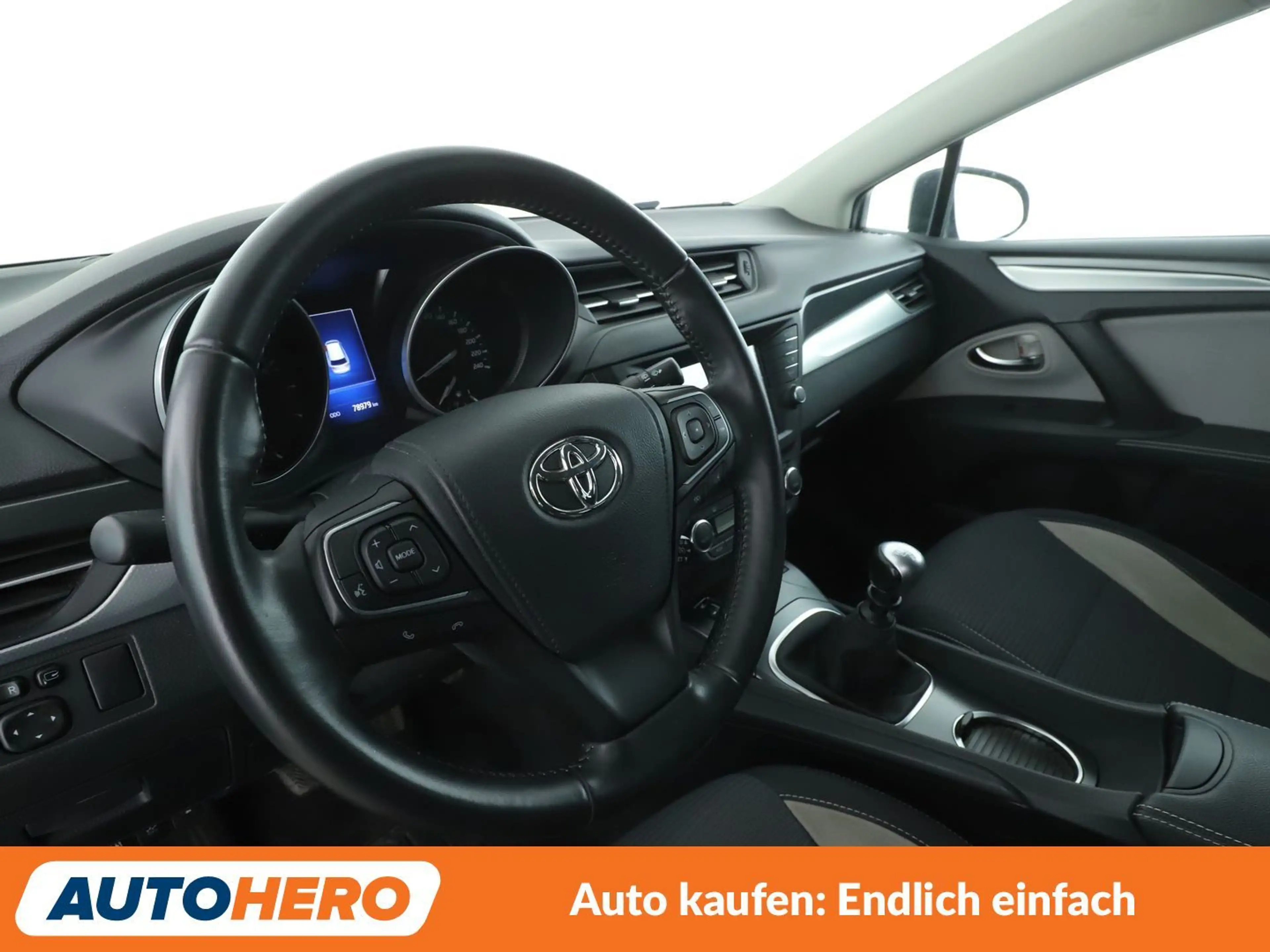 Toyota Avensis 1.8 Team D *NAVI*TEMPO*CAM*SHZ*ALU*KLIMA* — photo 11