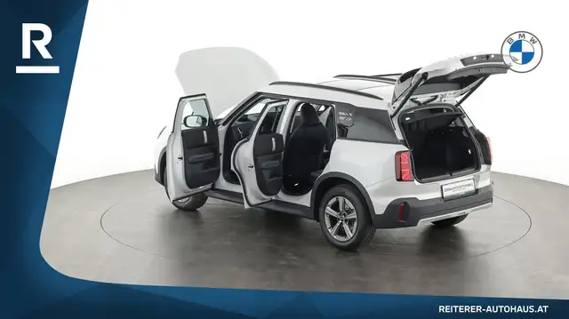 Mini Countryman view 10