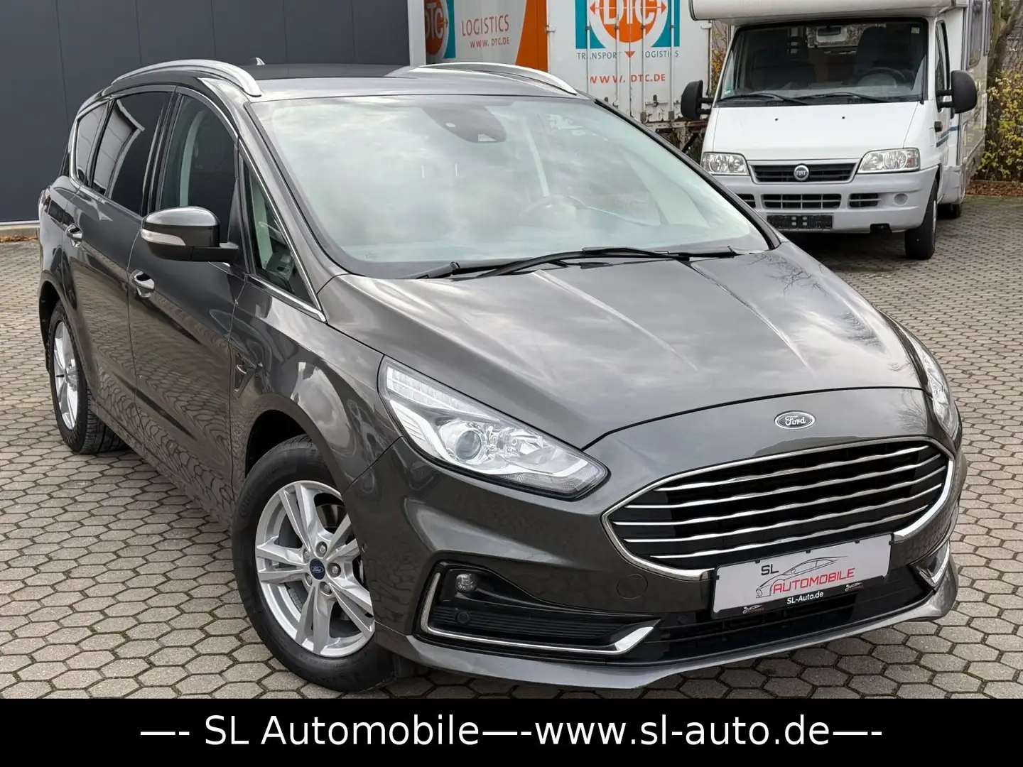 Ford S-Max 2.0 Eco Blue Aut. Titanium Navi Kam Grijs - 1