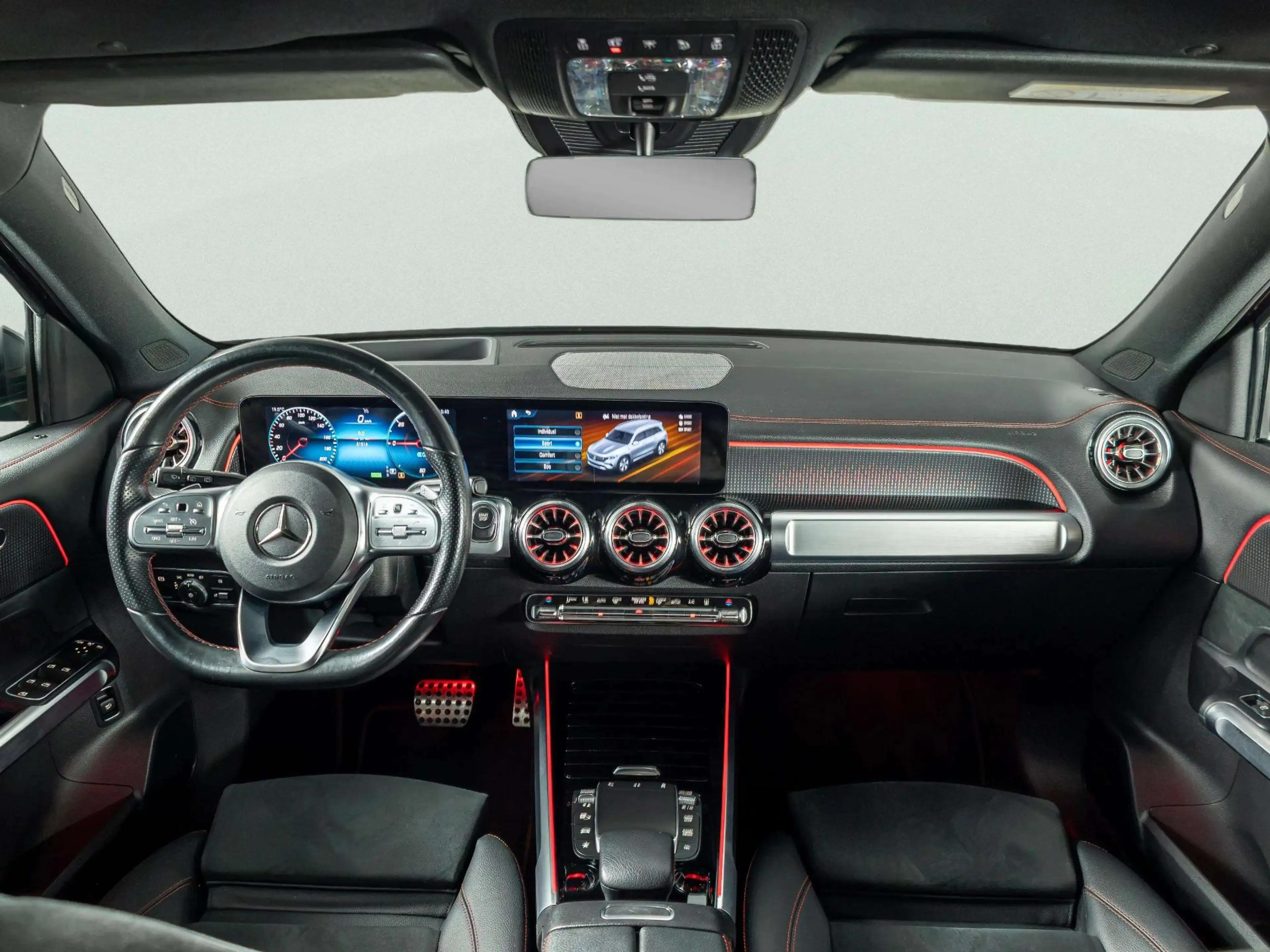 Mercedes-Benz EQB 250 AMG Line 67 kWh | Panorama dak — photo 3