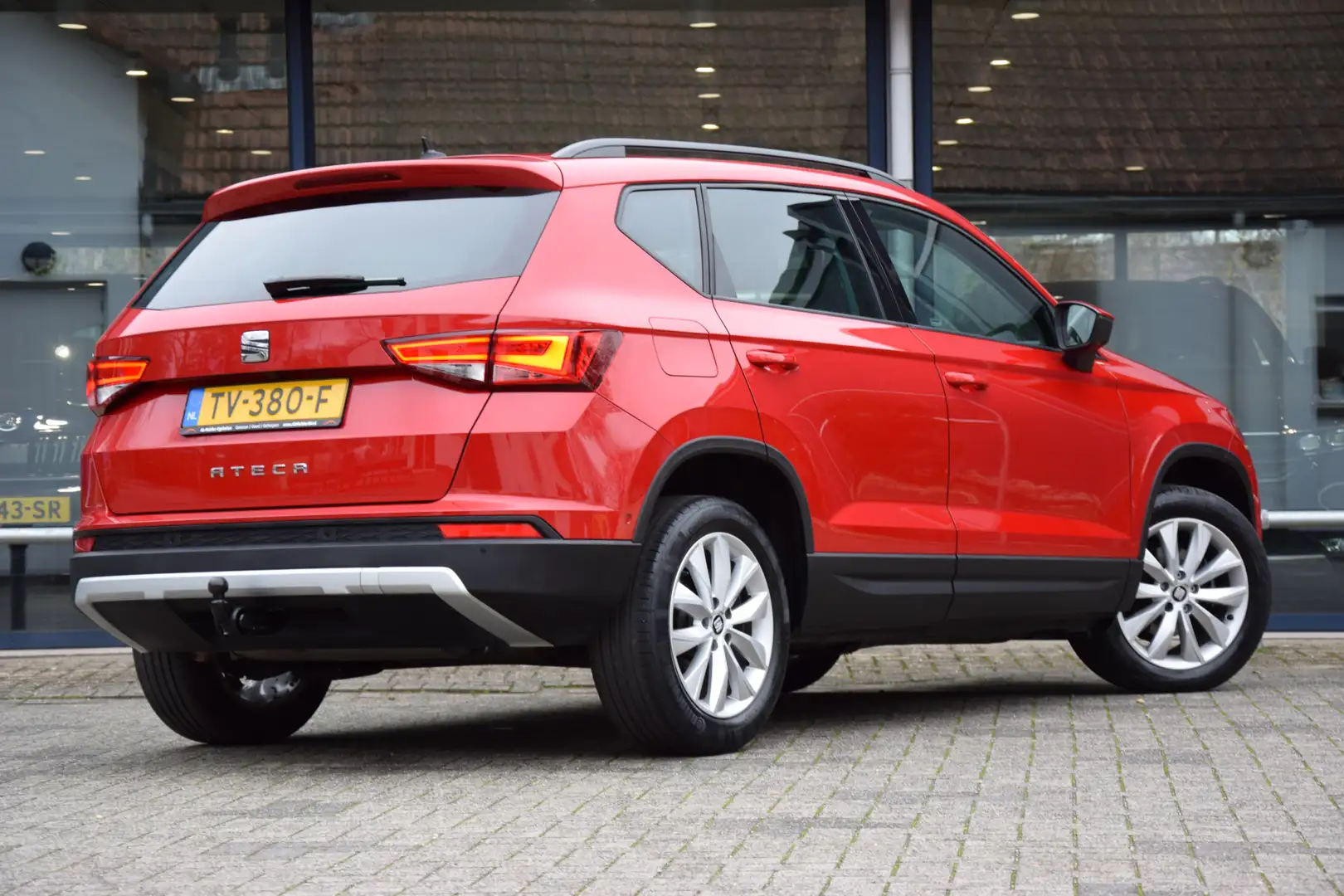 SEAT Ateca 1.5 TSI Style Business Intense DSG Automaat | Org. Rojo - 2