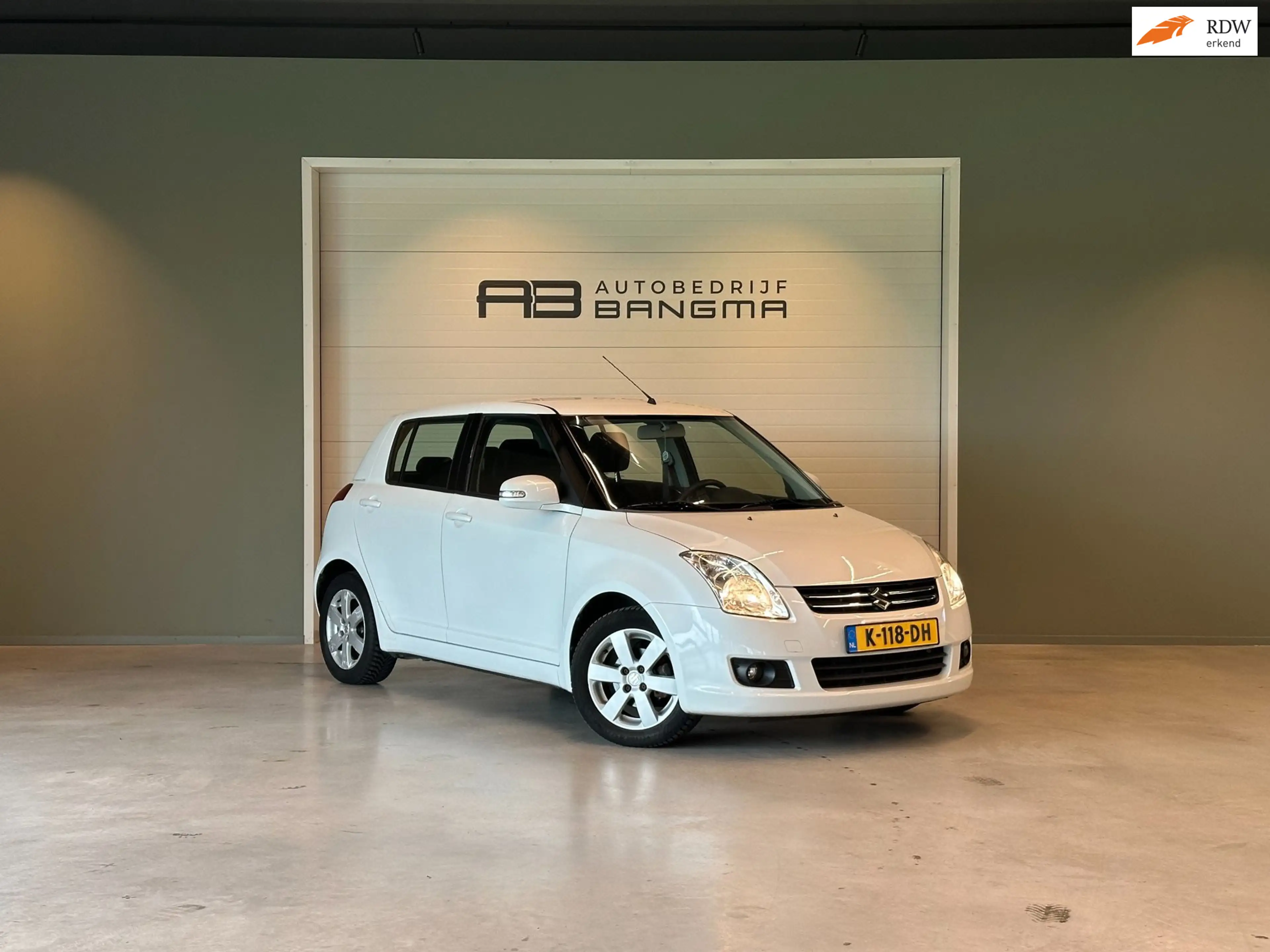 Suzuki Swift 1.3i 16v 5-DEURS LIMITED 25-uitv|AIRCO|STOELVERWAR