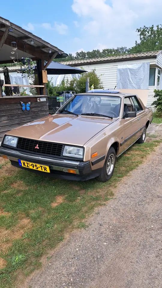 Mitsubishi Sapporo 1.6 GLX, foto 1