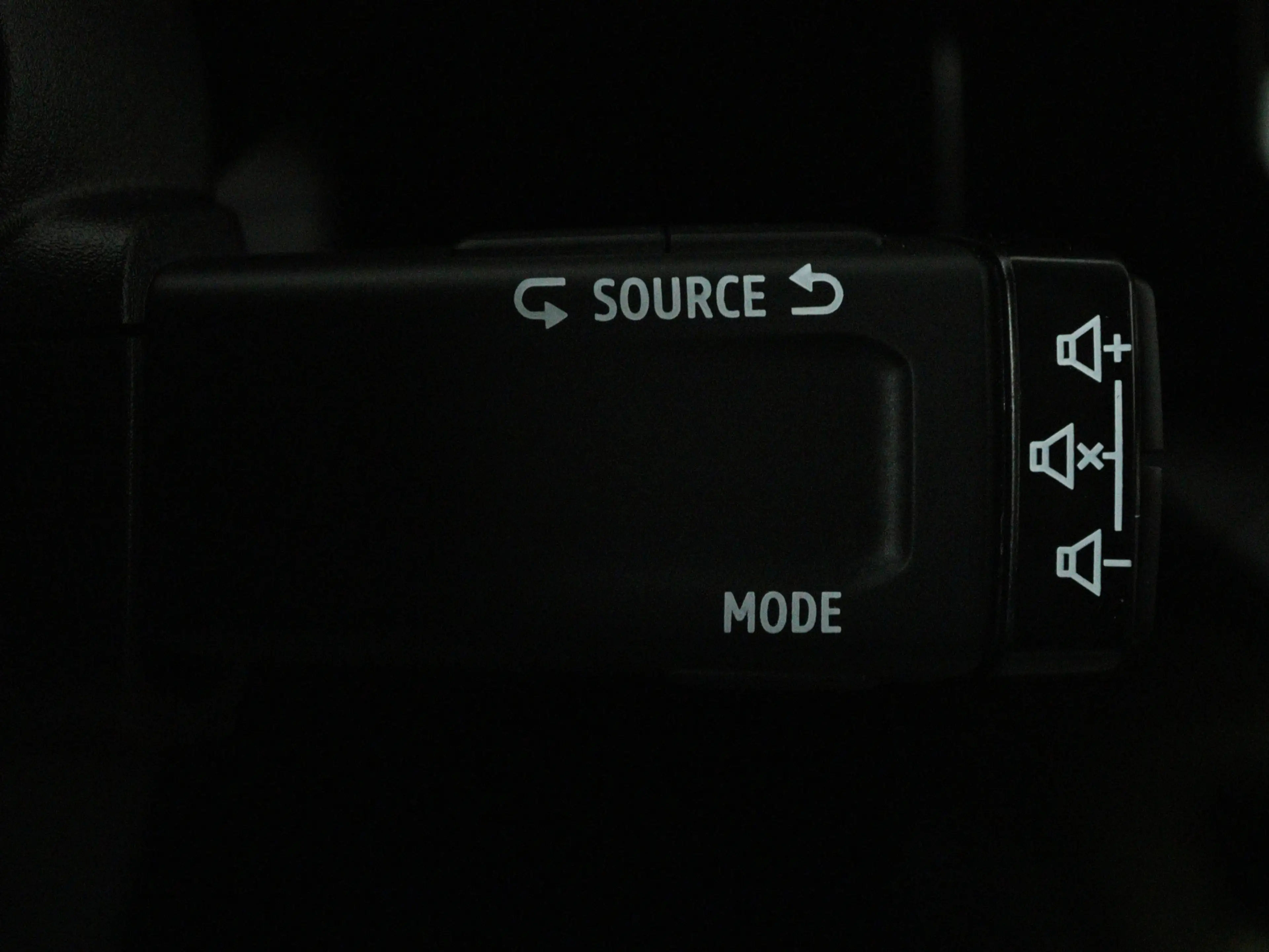 Renault R 5 comfort range iconic cinq 52 kWh | Google | Stoel — photo 11