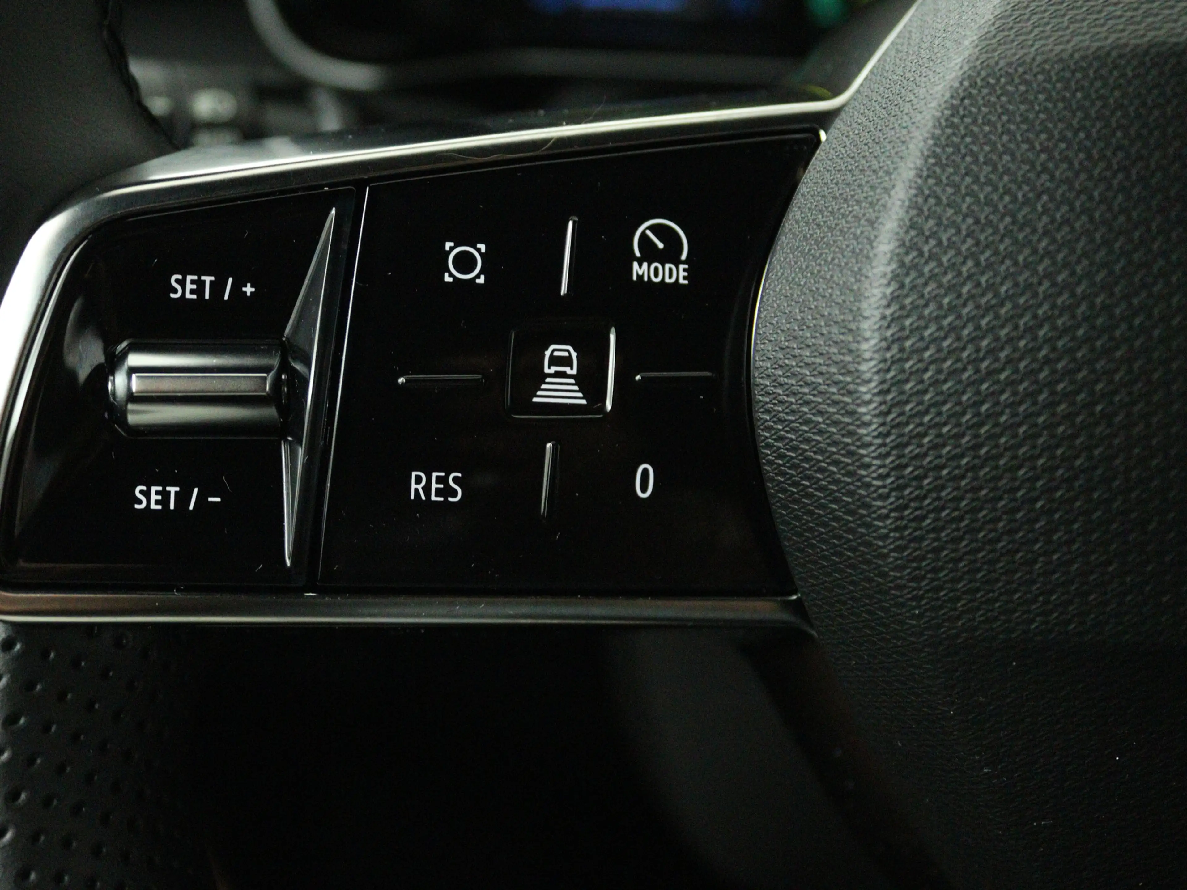 Renault R 5 comfort range iconic cinq 52 kWh | Google | Stoel — photo 9