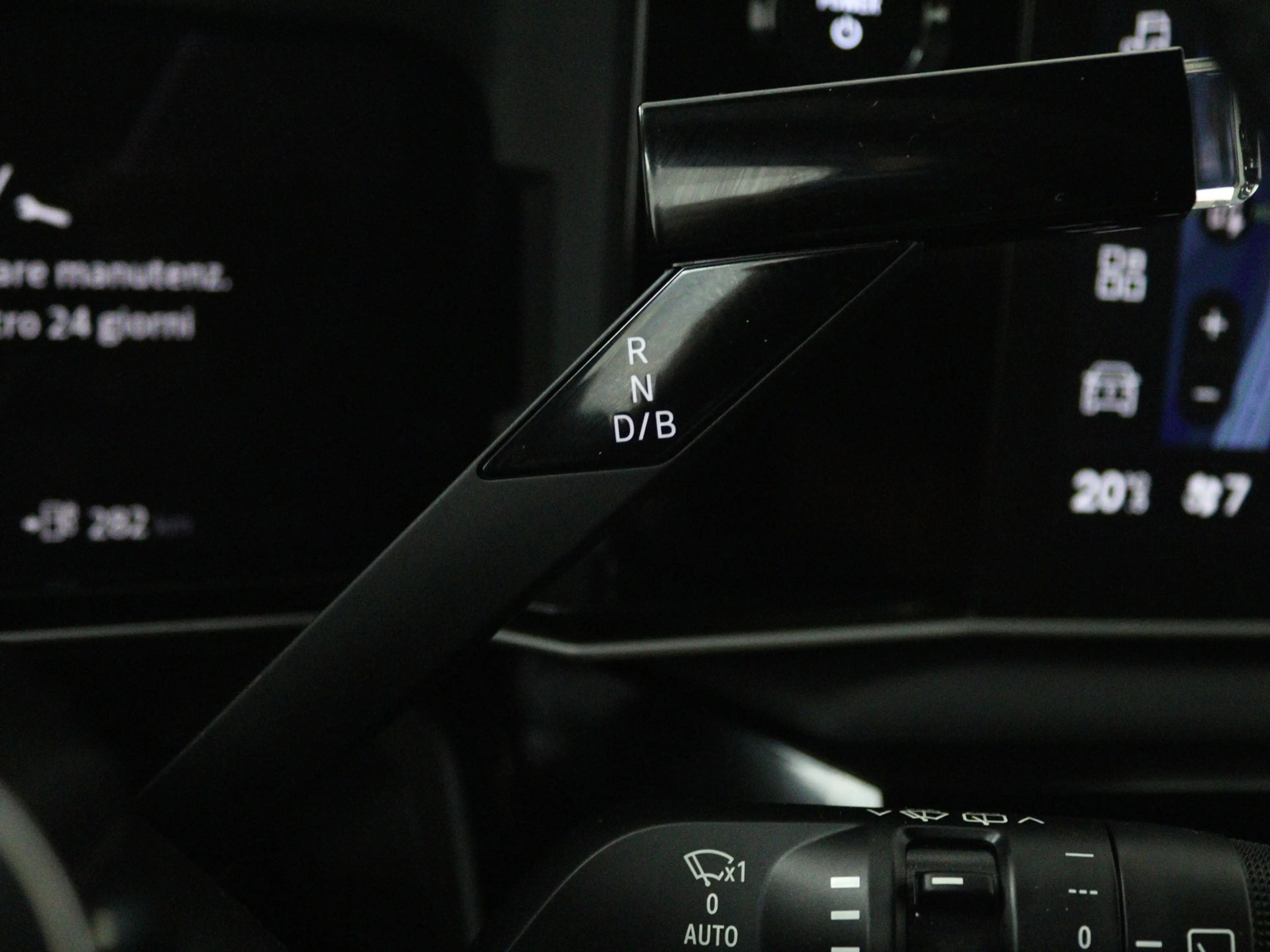 Renault R 5 comfort range iconic cinq 52 kWh | Google | Stoel — photo 13