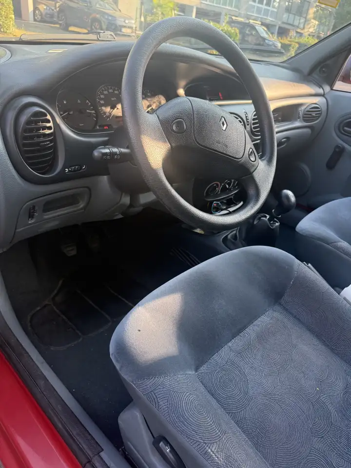 Renault Megane 1.4e RN, foto 8