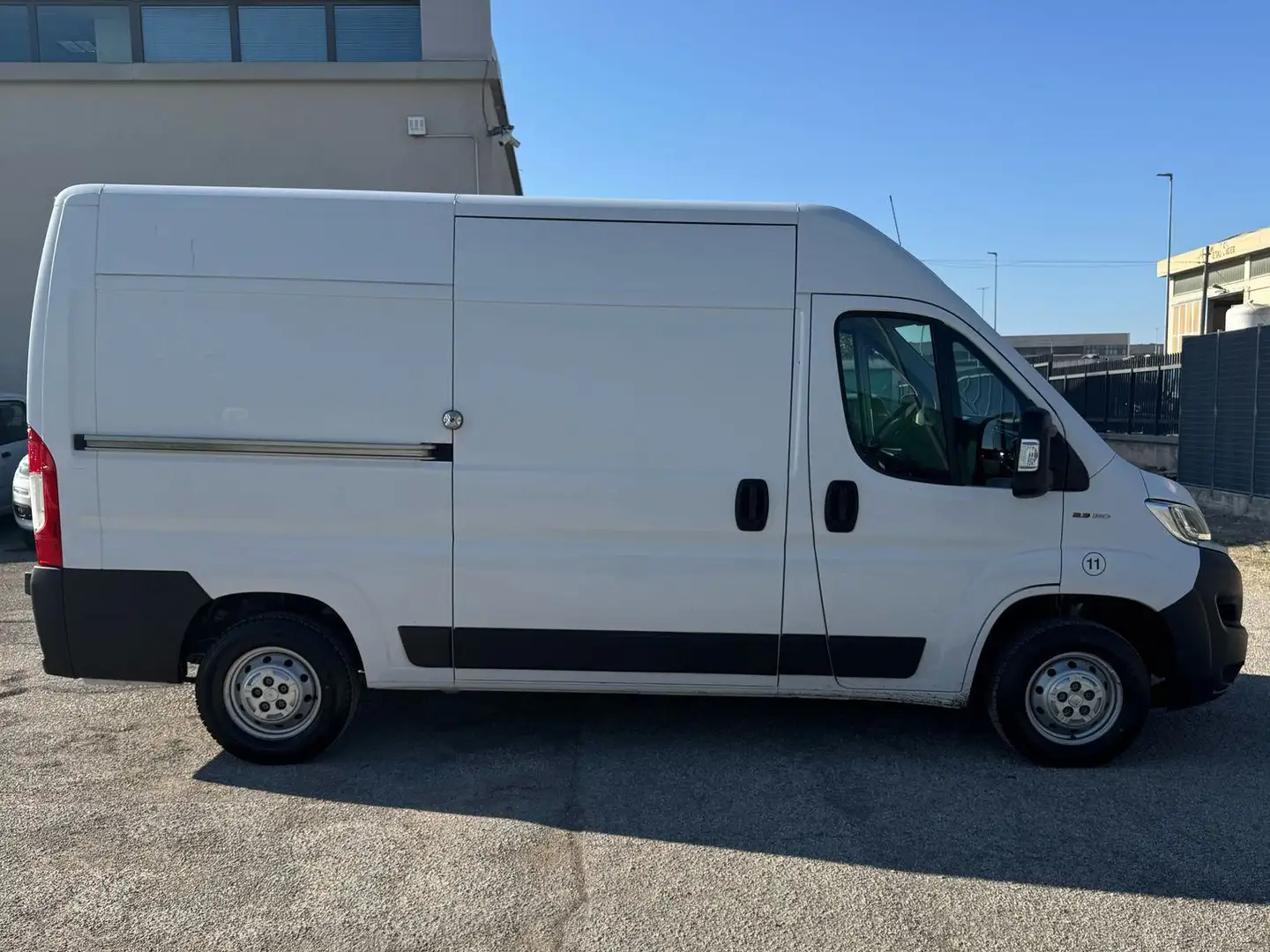 Fiat Ducato 33 MH2 2.3MJ FURGONE PASSO MEDIO T.ALTO 3 PTI-2019 Fehér - 2
