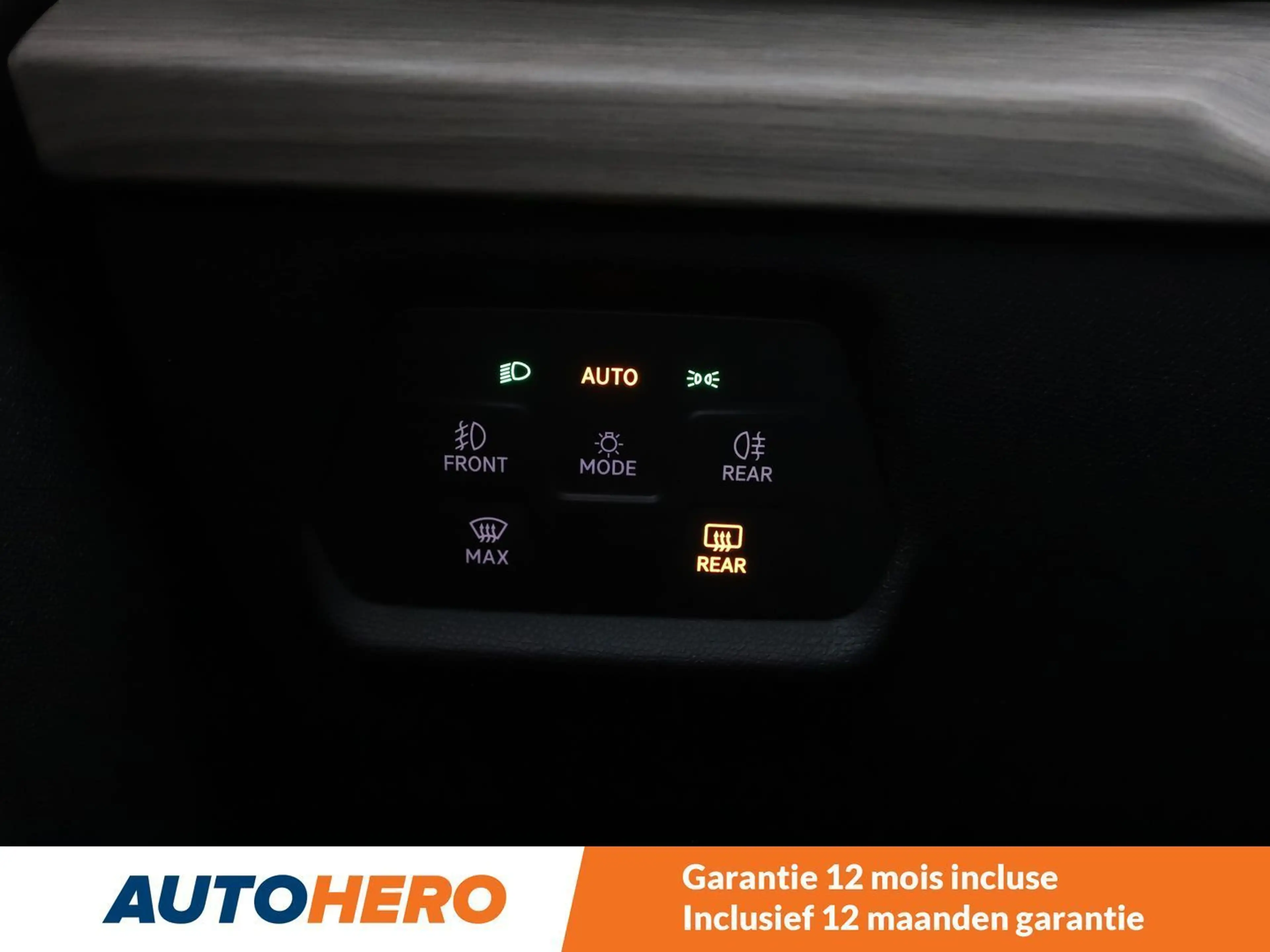 SEAT Leon e-Hybrid 1.4 TSI e-HYBRID Xcellence Go — photo 15