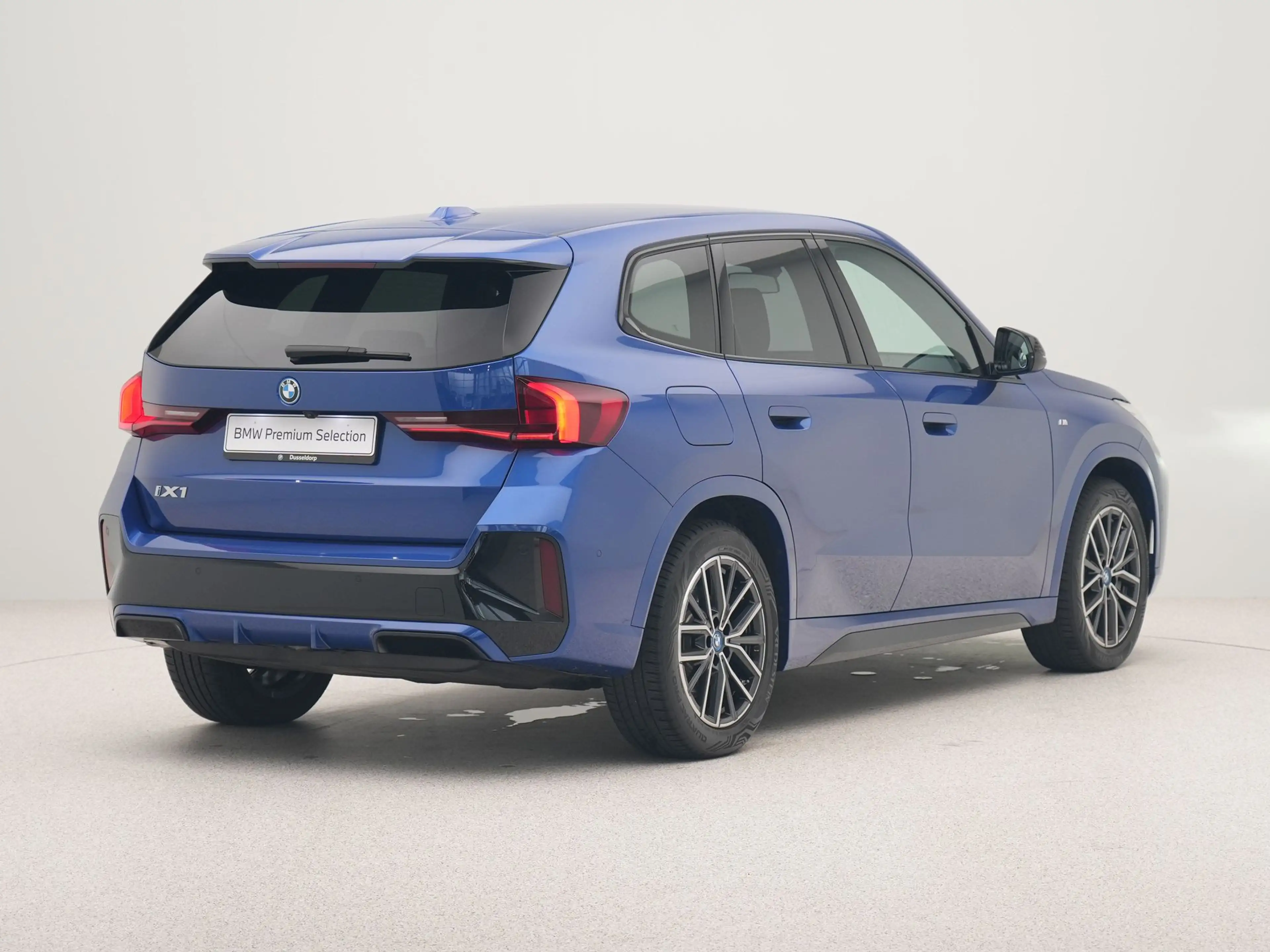 BMW iX1 xDrive30 Launch Edition 67 kWh Accu conditie 100% — photo 8