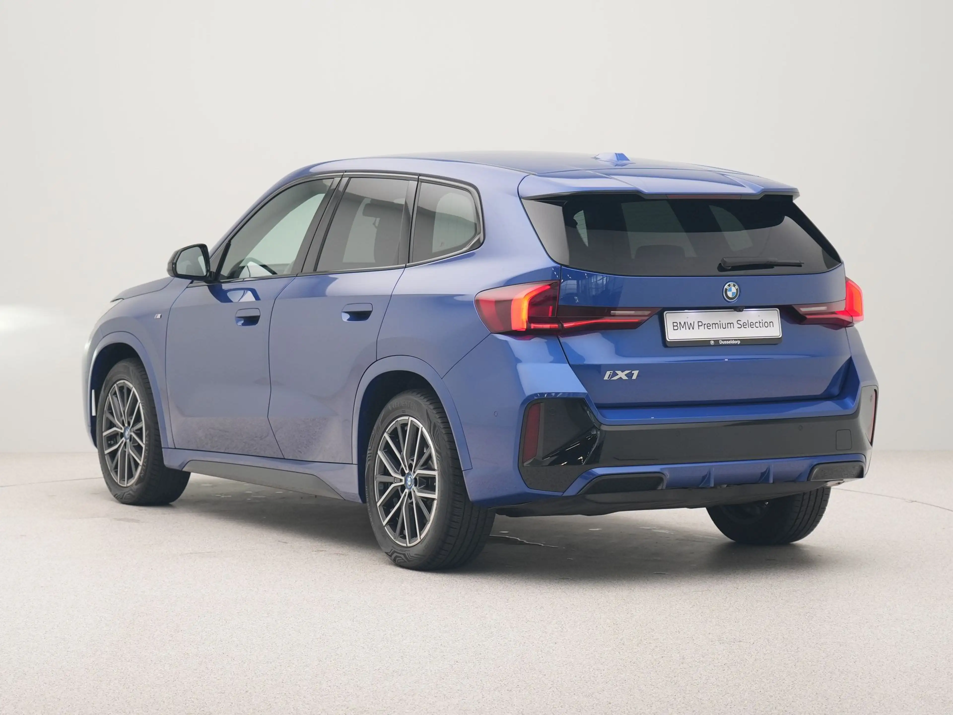 BMW iX1 xDrive30 Launch Edition 67 kWh Accu conditie 100% — photo 10