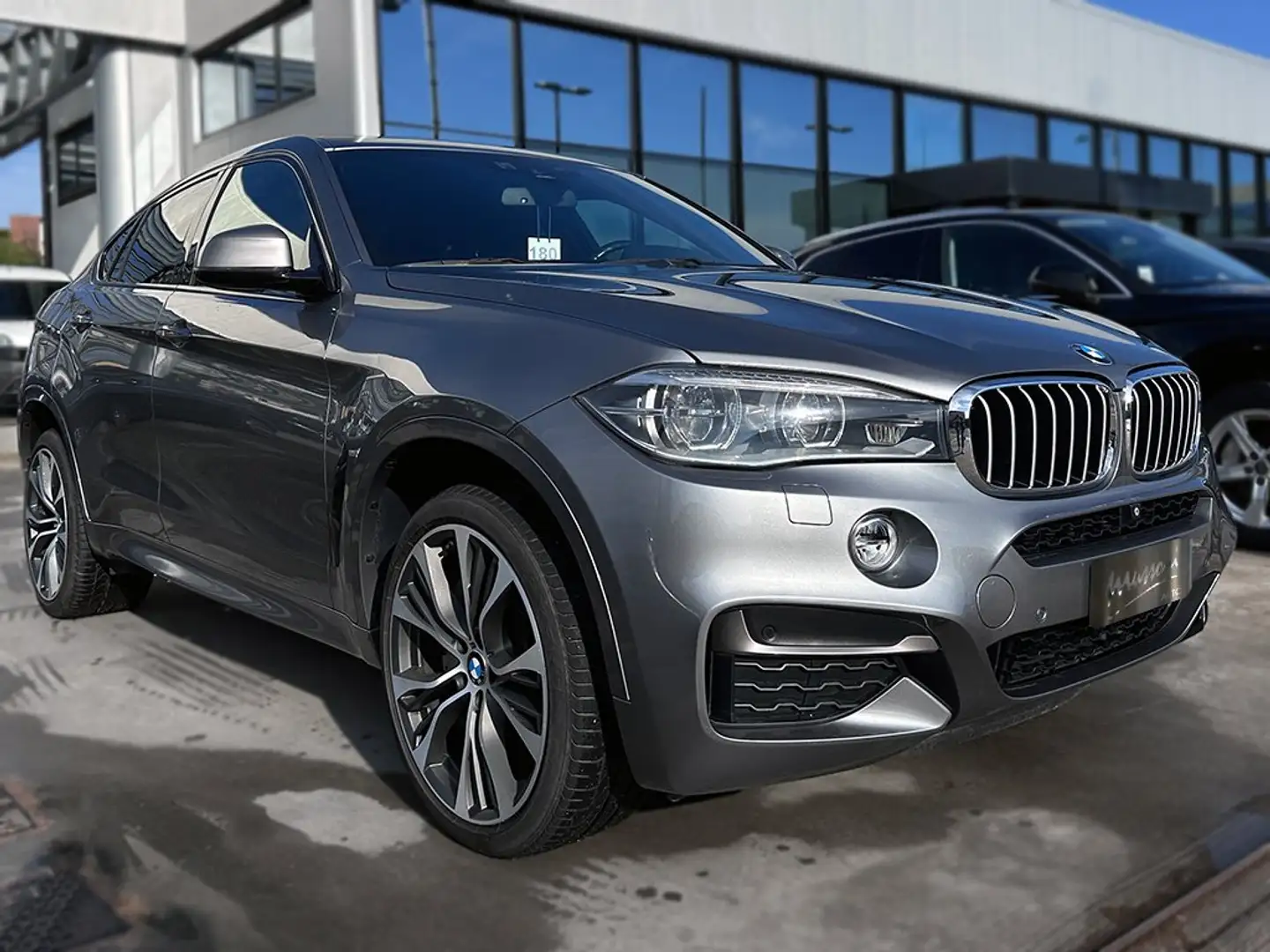 BMW X6 M M50d auto Grigio - 1