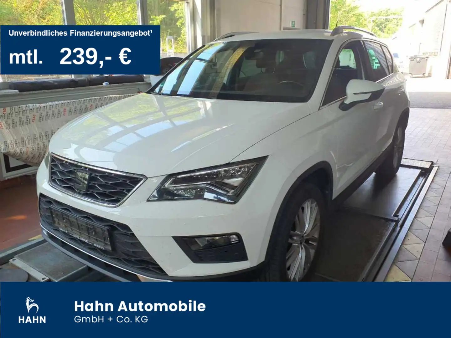 SEAT Ateca Xcellence 2.0TDI 4Drive DSG LED AHK Standh Weiß - 1