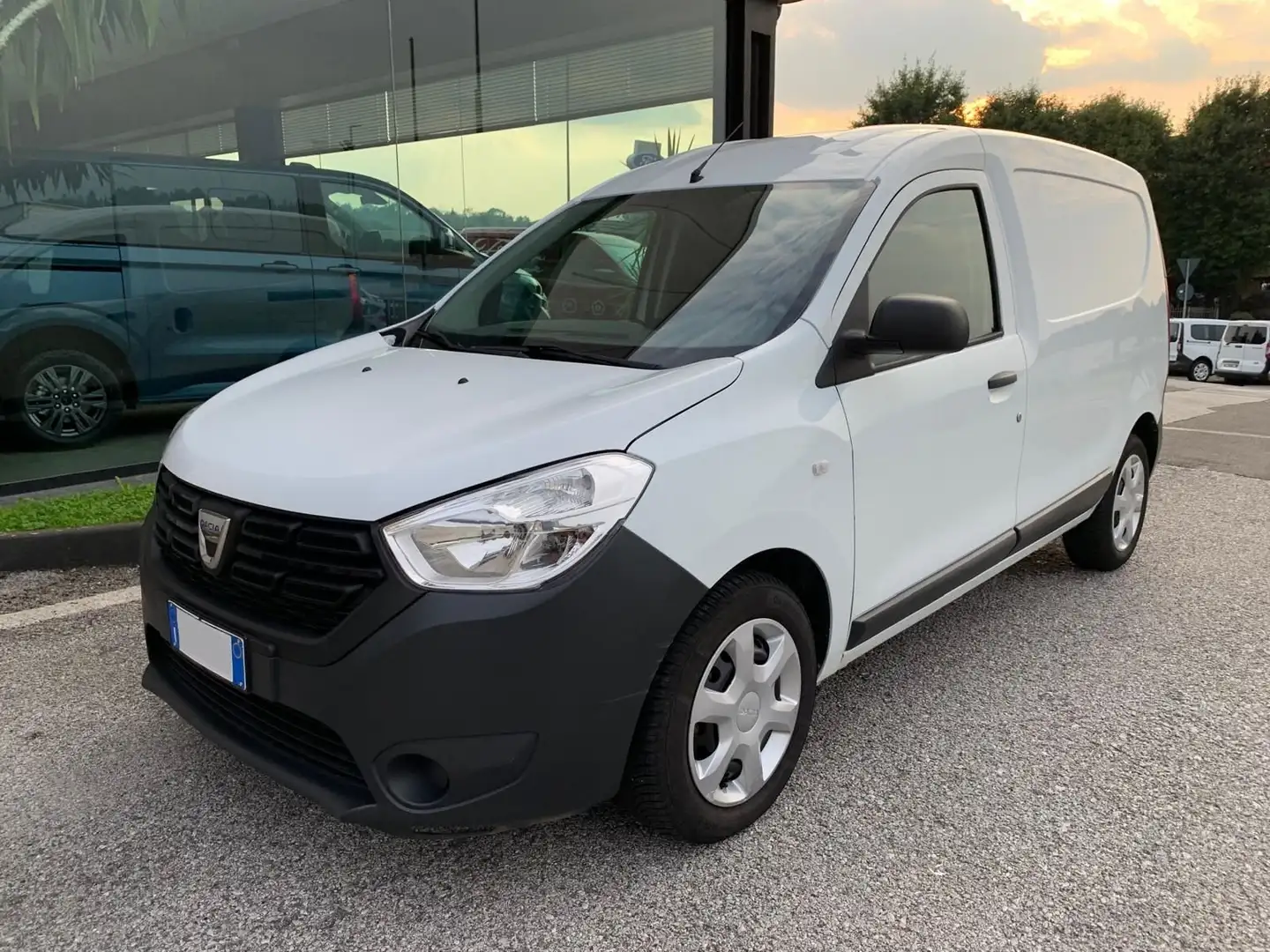 Dacia Dokker Van 1.5 dCi 75cv - Euro 6 Weiß - 2